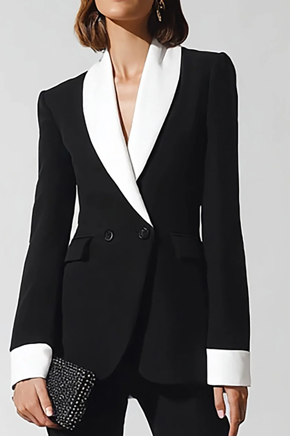 Costume femme d'affaires 2 pièces noir à col châle avec pantalon à revers et jupe évasée - Image 2