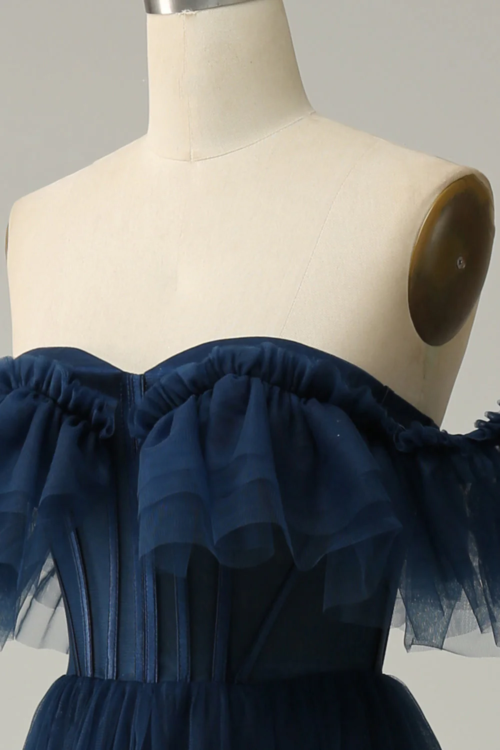 A-ligne hors de l'épaule sweetheart tulle bleu marine longue robe de soirée - Image 6