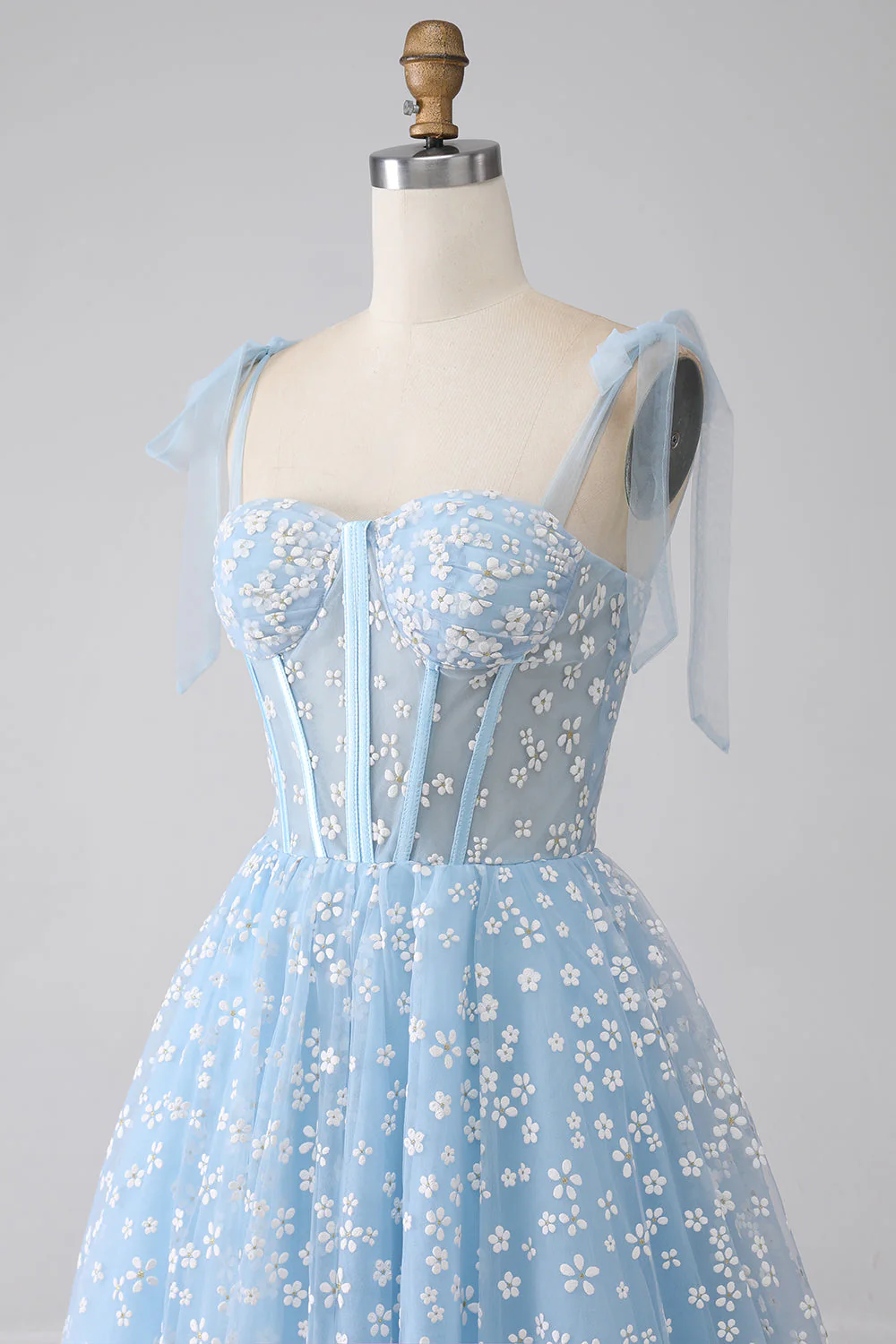 Robe de Soirée trapèze à bretelles spaghetti bleu ciel - Image 6