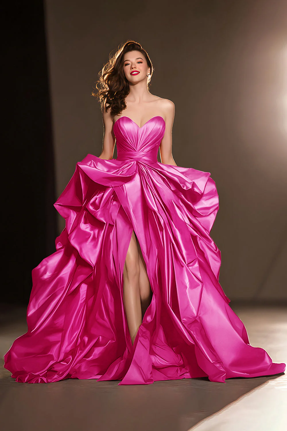 A Line Sweetheart Robe à volants rouge foncé avec fente - Image 5