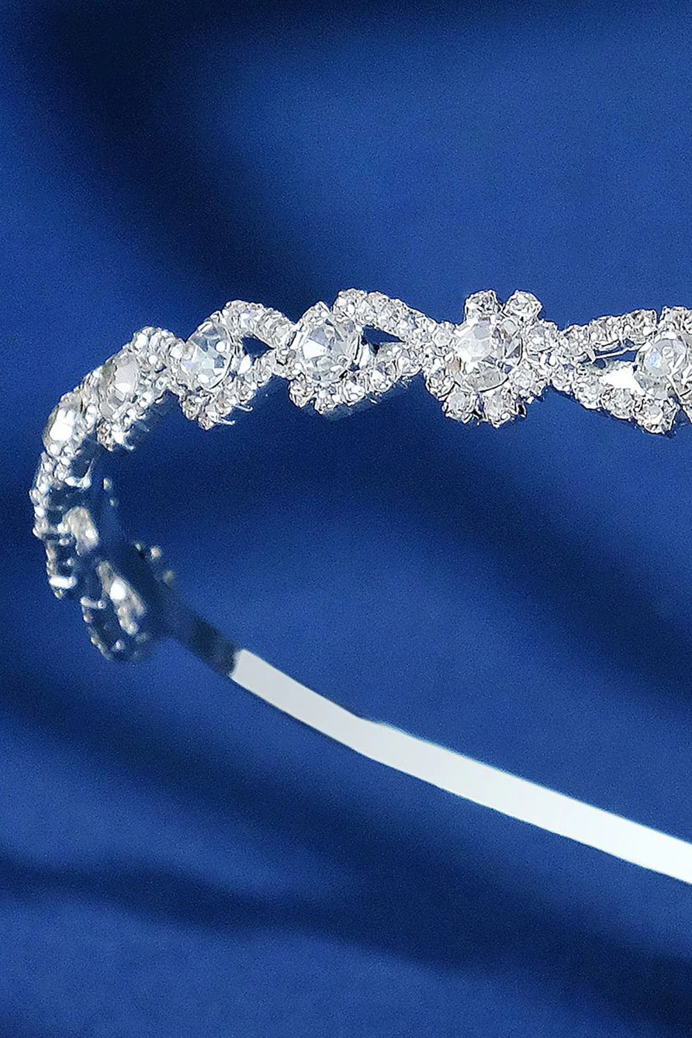 Bandeau de mariage en strass argentés - Image 3