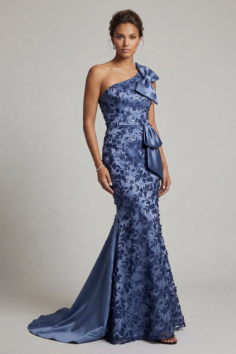 Bleu marine à une épaule en forme de sirène à sequins longues robe de mère de la mariée avec un nœud - Image 3