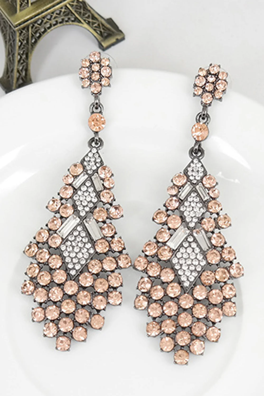 Boucles d’oreilles en forme de larme au champagne scintillant avec des strass - Image 2