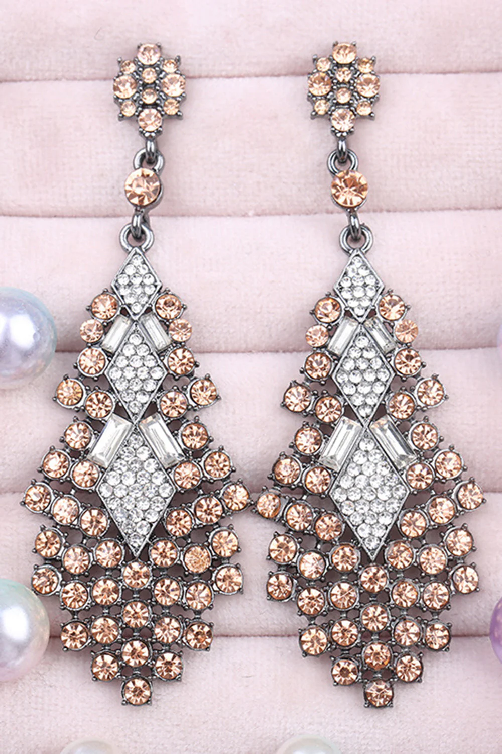 Boucles d’oreilles en forme de larme au champagne scintillant avec des strass - Image 3