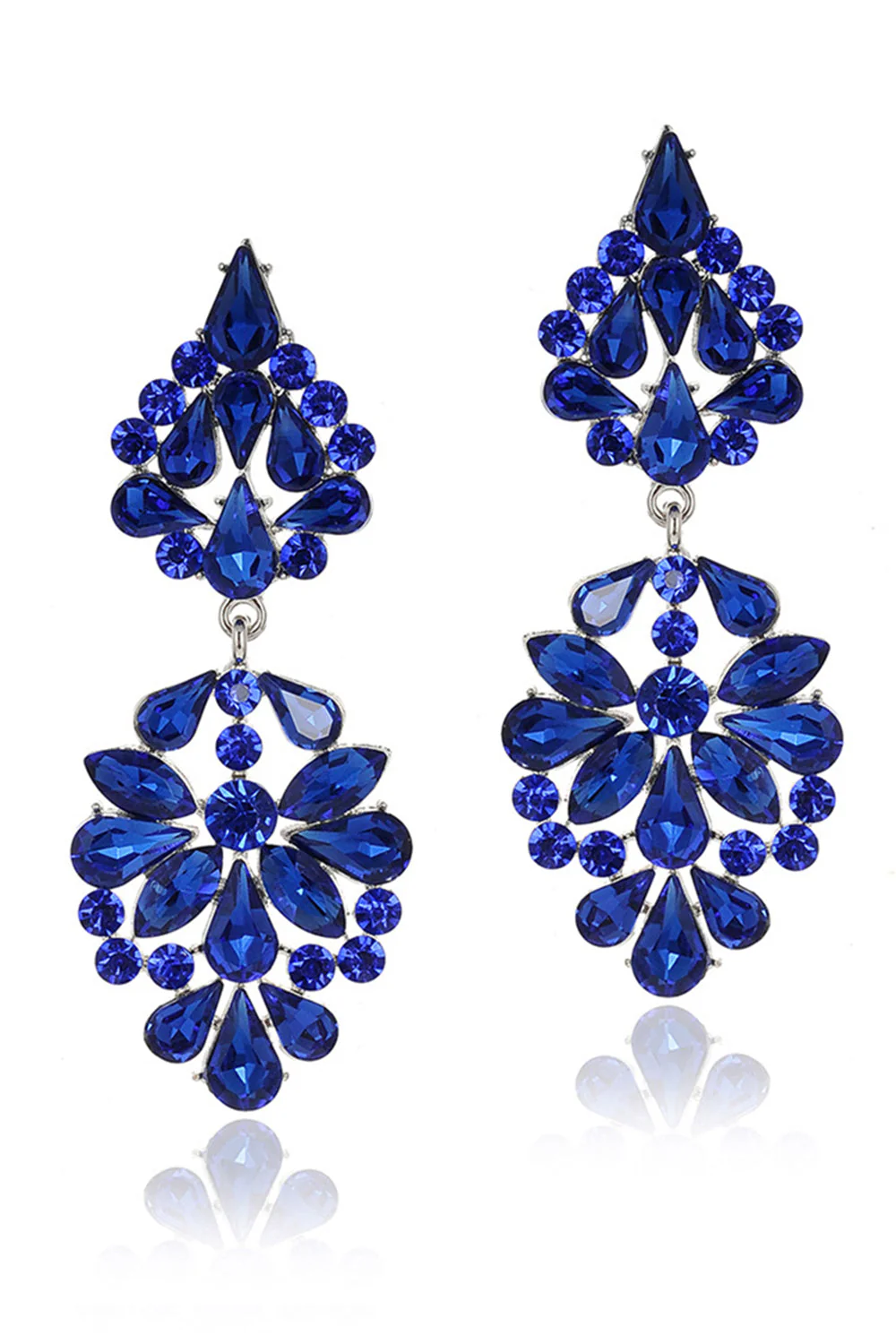 Boucles d’oreilles longues en forme de fleurs roses scintillantes avec des strass - Image 4