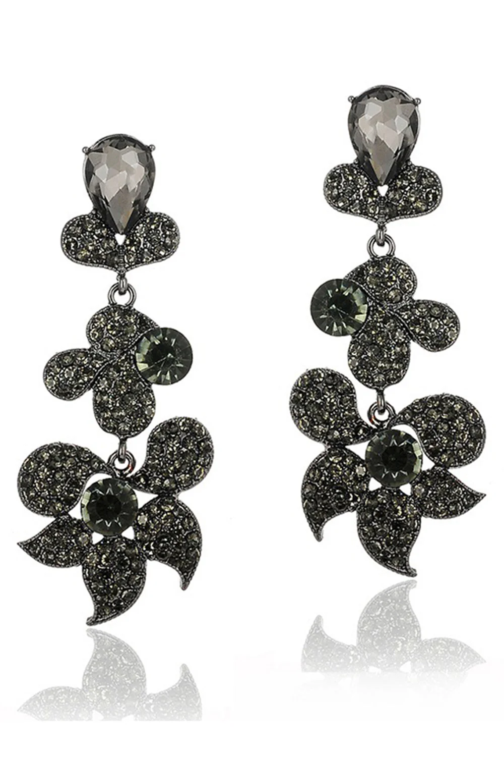 Boucles d’oreilles tombantes en forme de fleurs dorées et scintillantes en forme de strass - Image 5