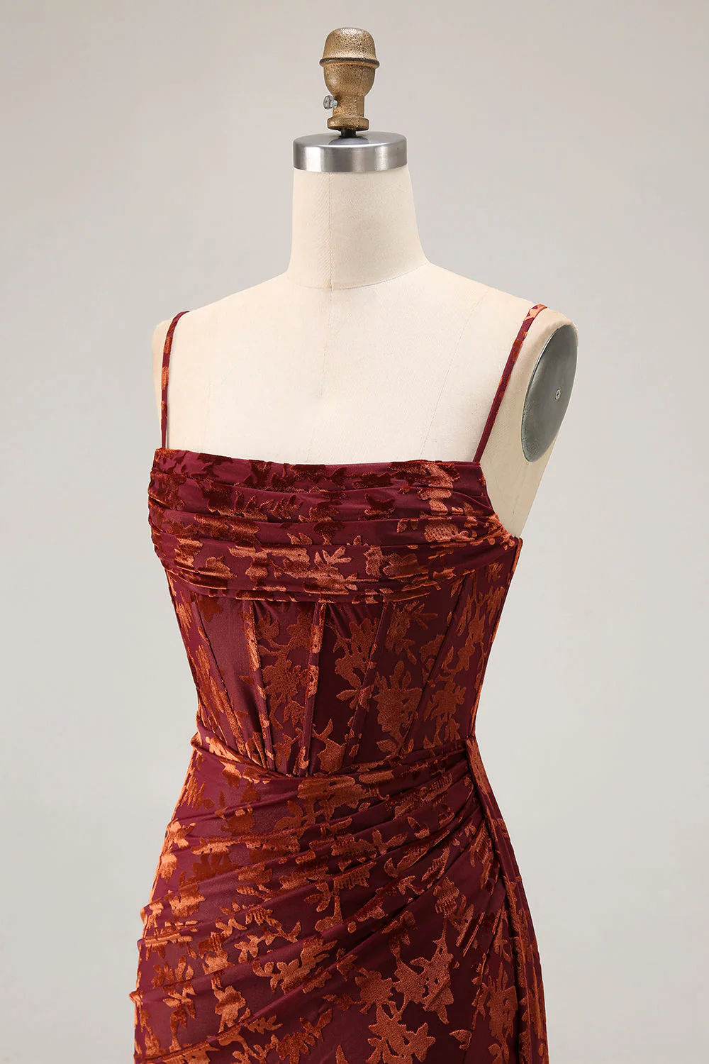 Robe sirène pour demoiselle d’honneur en velours burnout bourgogne bustier à traîne avec fente - Image 6