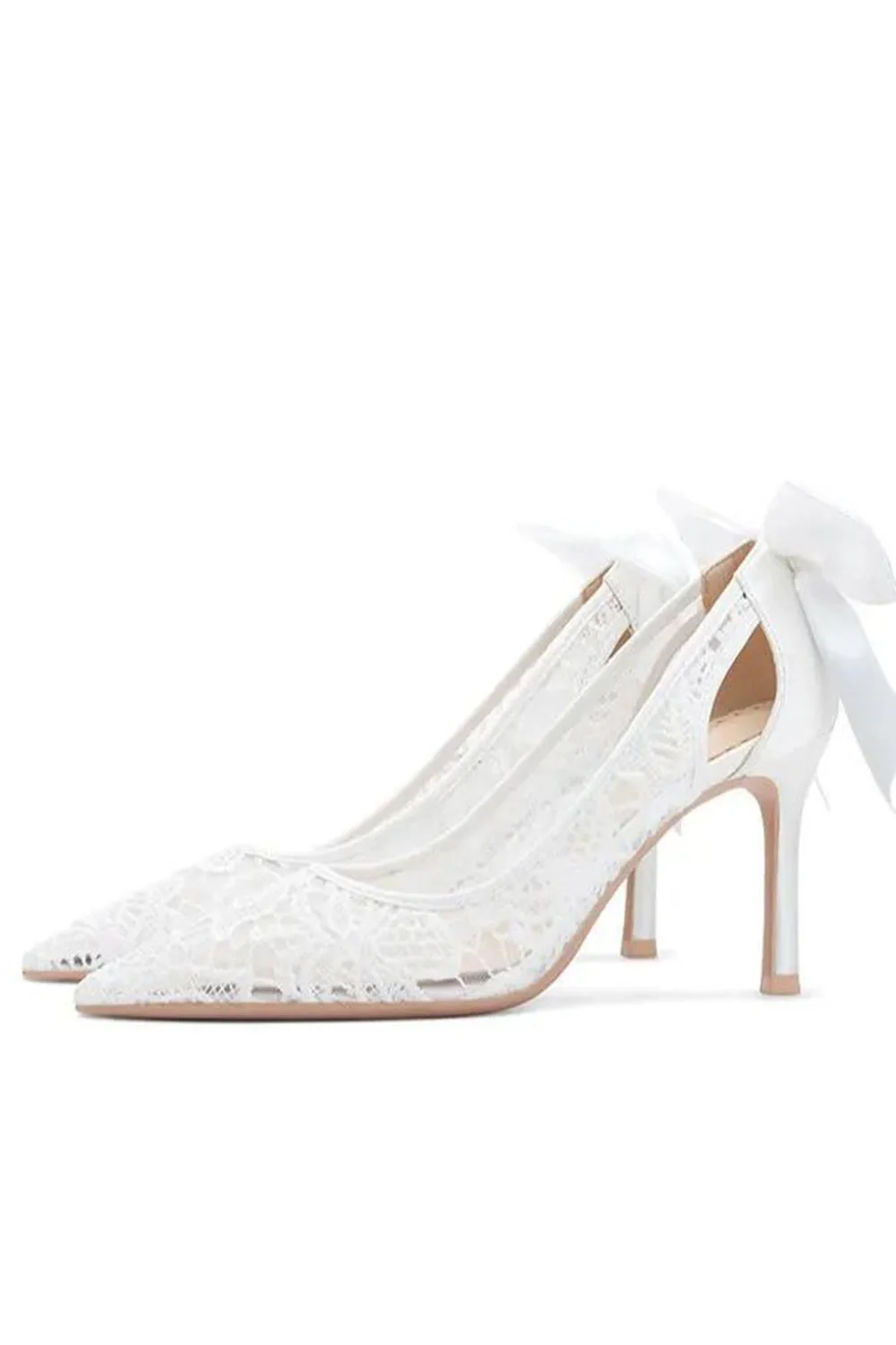 Chaussures élégantes en dentelle ivoire à talons aiguilles de mariage à bout pointu avec nœud