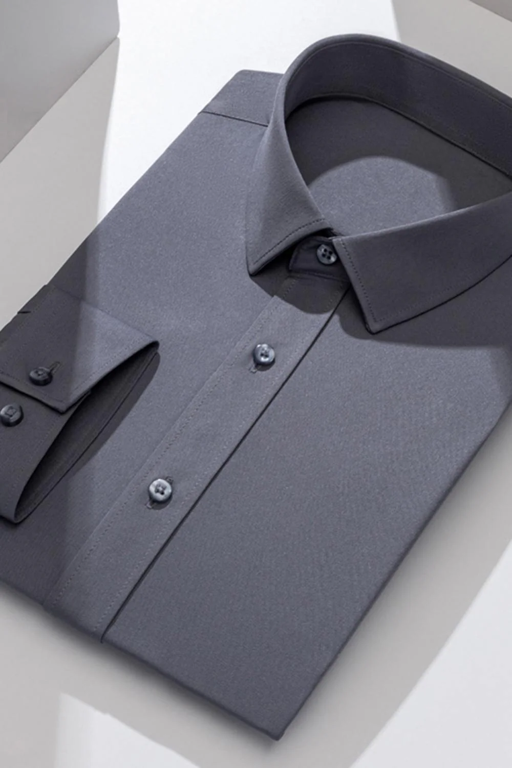 Chemise blanche classique à col pointu solide Combinaison slim Cut pour hommes - Image 11