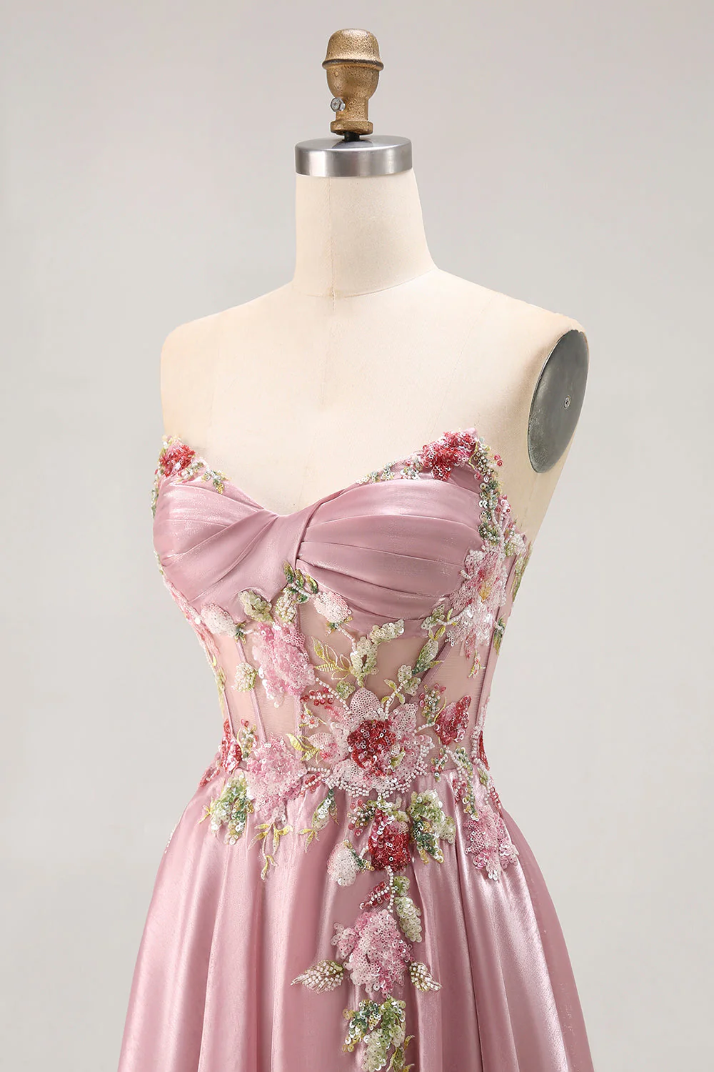 Robe de soirée longue gris rose à fente élégante et appliqués floraux - Image 6