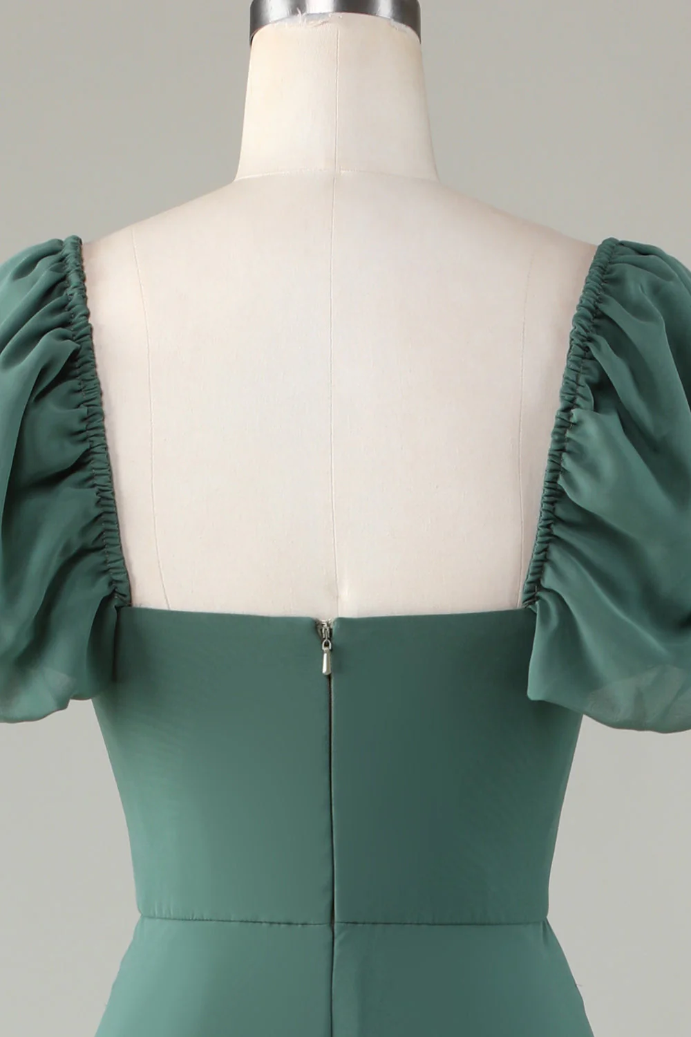 Robe de demoiselle d'honneur eucalyptus en mousseline à manches bouffantes - Image 5