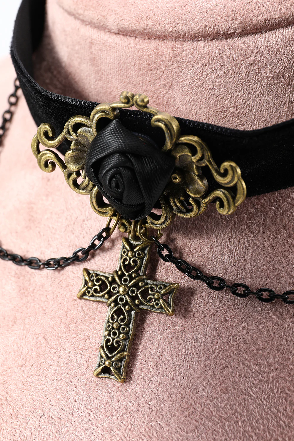 Choker de chaîne de croix d’Halloween noir - Image 6