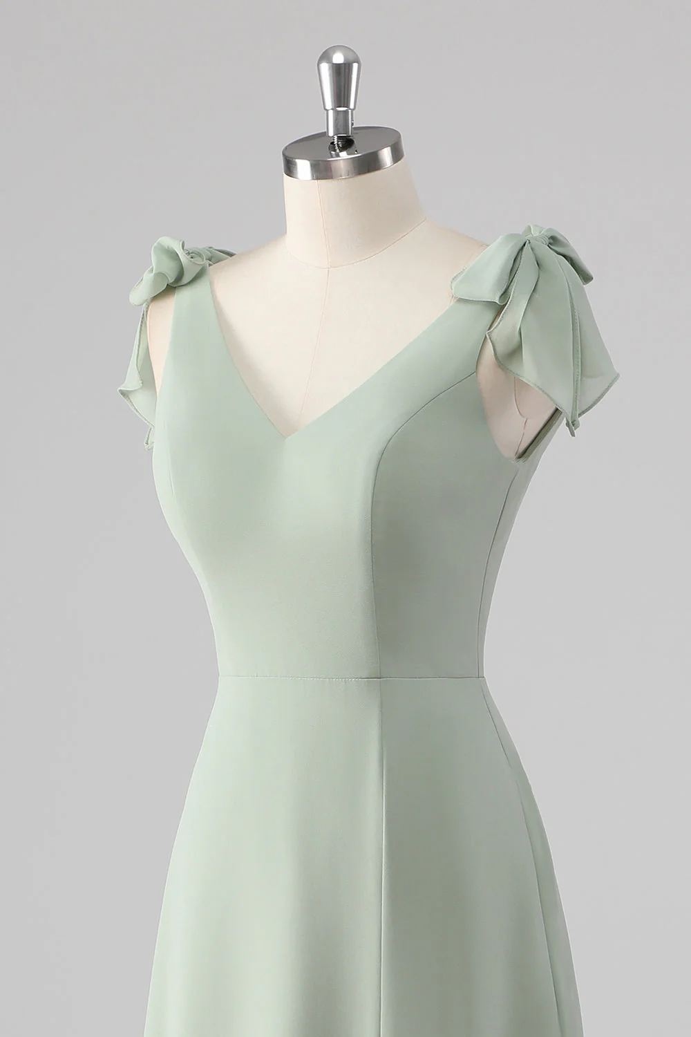 Col V une ligne noeud papillon Robe de demoiselle d’honneur vert sauge avec fente - Image 6
