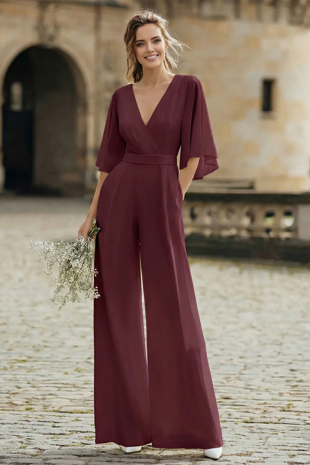 Combinaison de mariage ivoire à col en V avec poches élégante et minimaliste - Image 7
