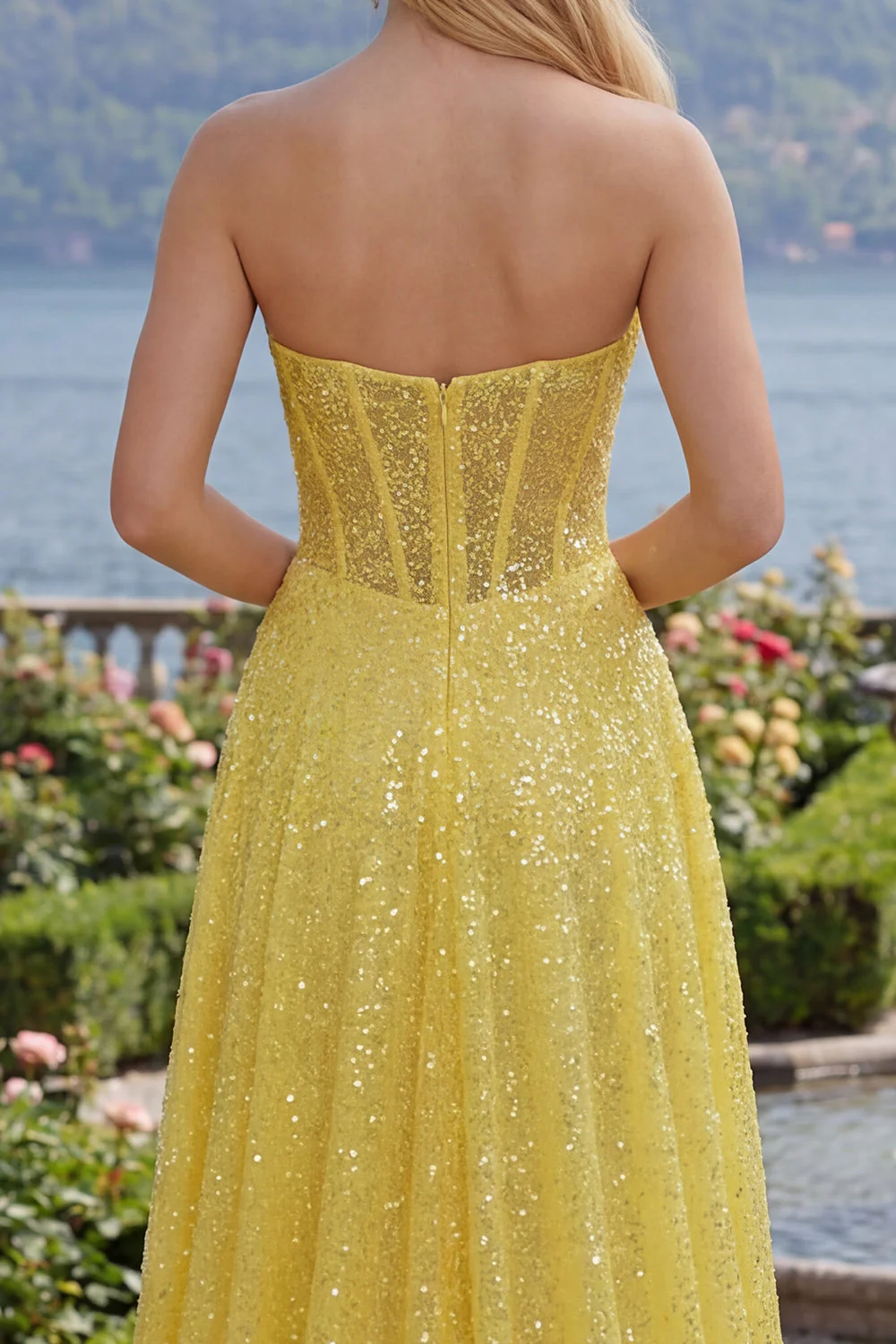 Corset A-Line Scintillant Sequins Longue robe de bal avec fente - Image 4