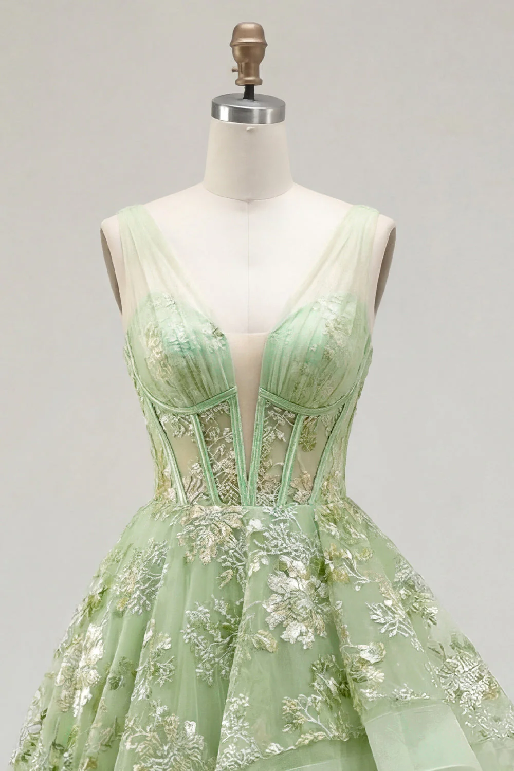 Corset A vert à col en V appliqué et longue robe de bal avec volants - Image 5