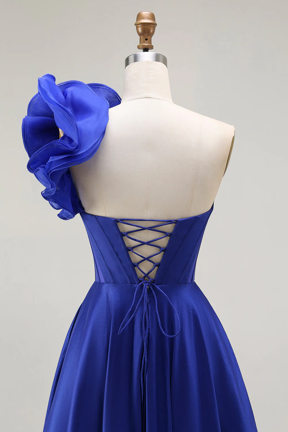 Corset bleu royal à une épaule Une ligne en satin longue Robe De Soirée avec fente - Image 5