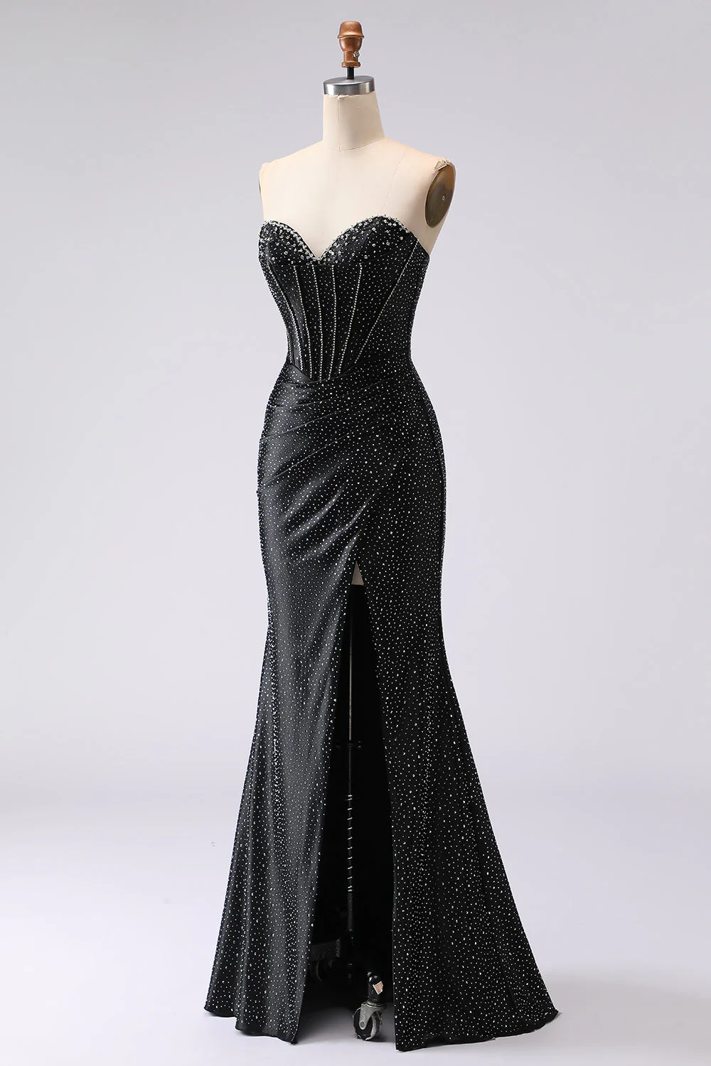 Corset de bal long perlé avec sirène noire et fente - Image 3