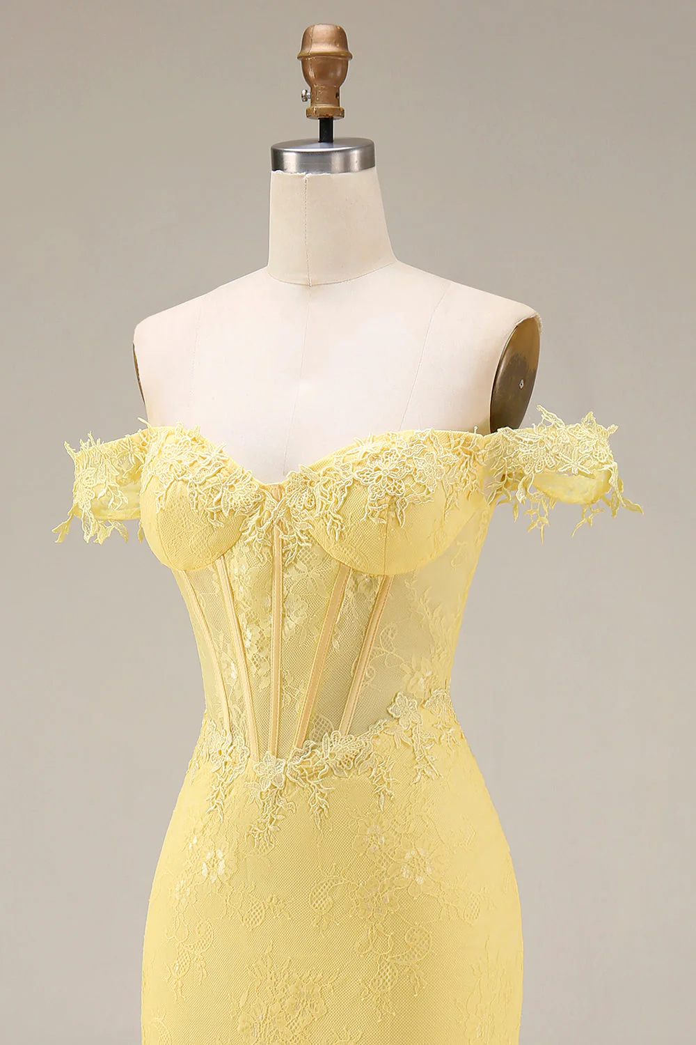 Corset de sirène jaune en dentelle décollée des épaules - Image 7