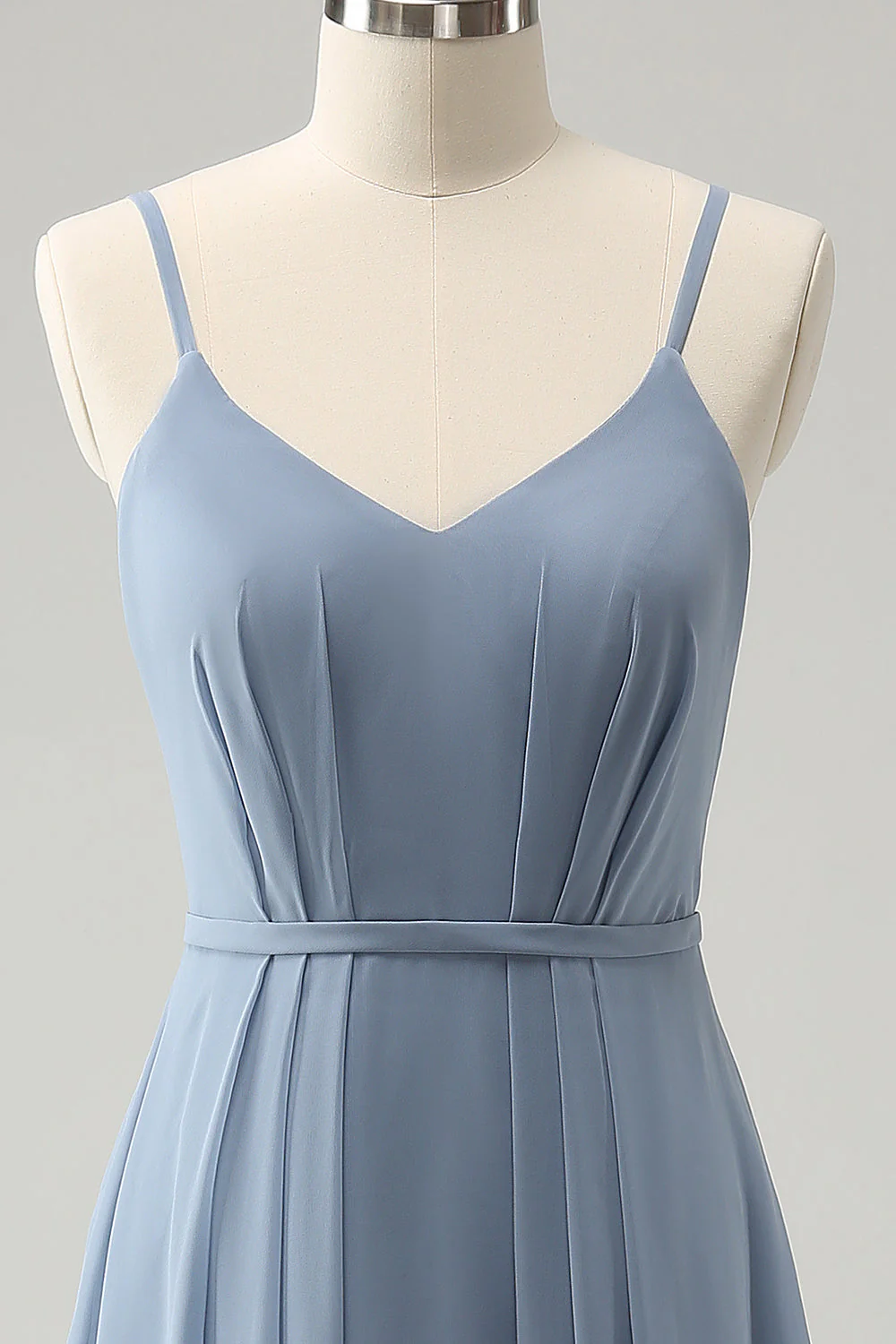Corset en mousseline de soie bleu gris Une ligne Bretelles spaghetti Robe de demoiselle d’honneur longue plissée - Image 4