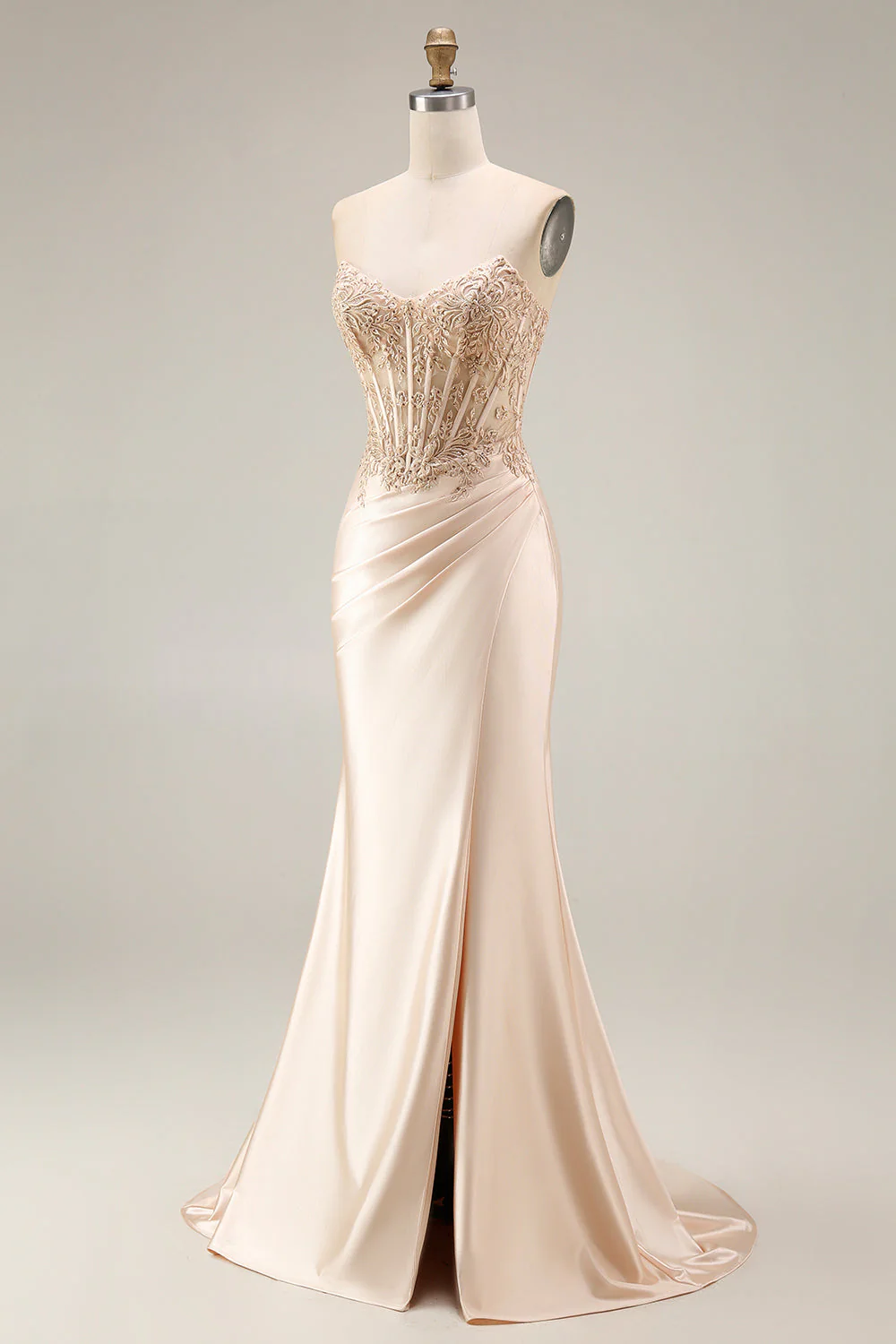 Robe de soirée longue champagne en satin bustier - Image 3