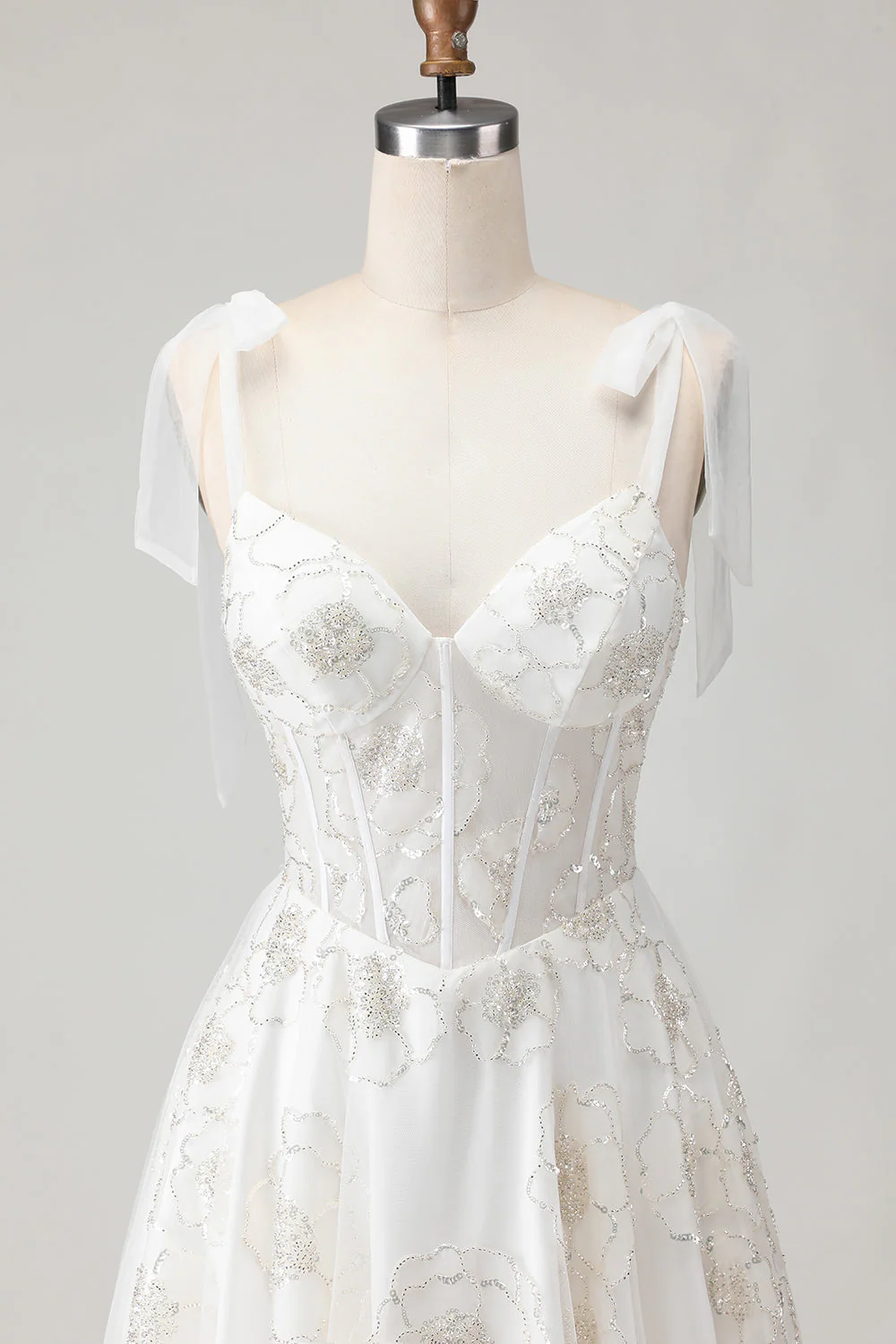 Corset en tulle brodé blanc Ligne A à bretelles fines robe de mariée longue avec nœud pappillon - Image 8