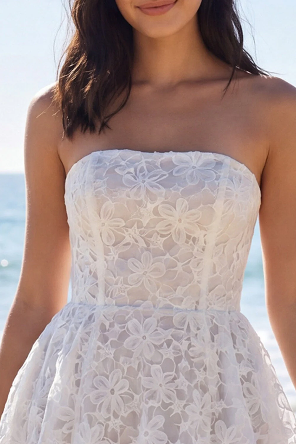 Corset floral A Line Bustier Petite robe blanche - Image 3