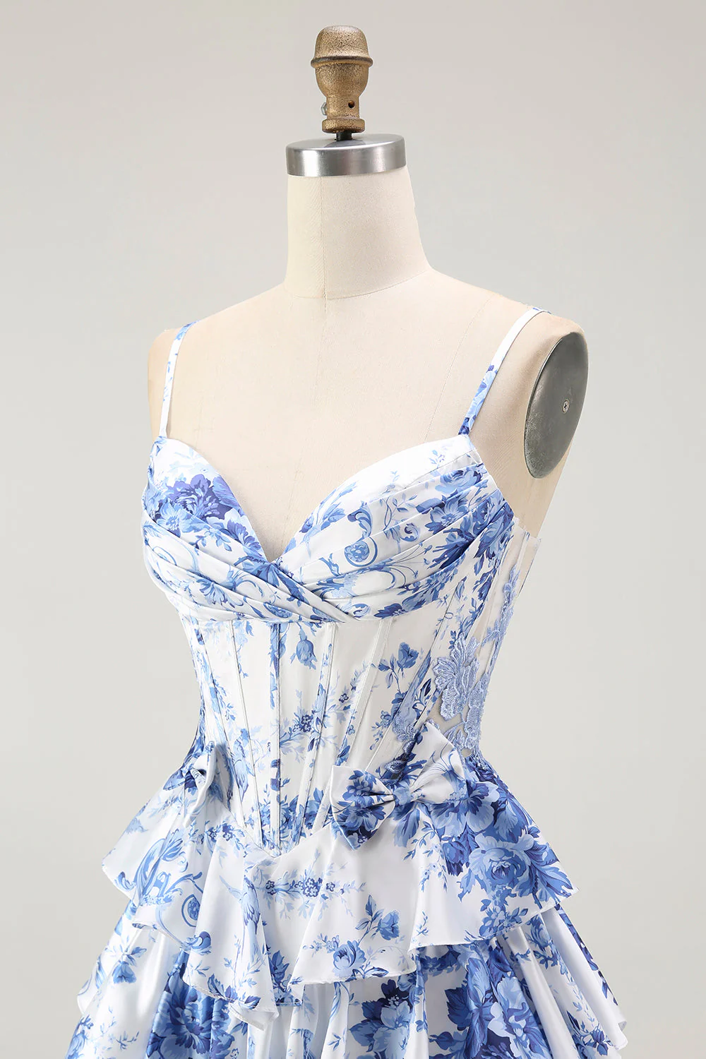 Corset floral blanc bleu Une robe de bal à plusieurs niveaux - Image 6
