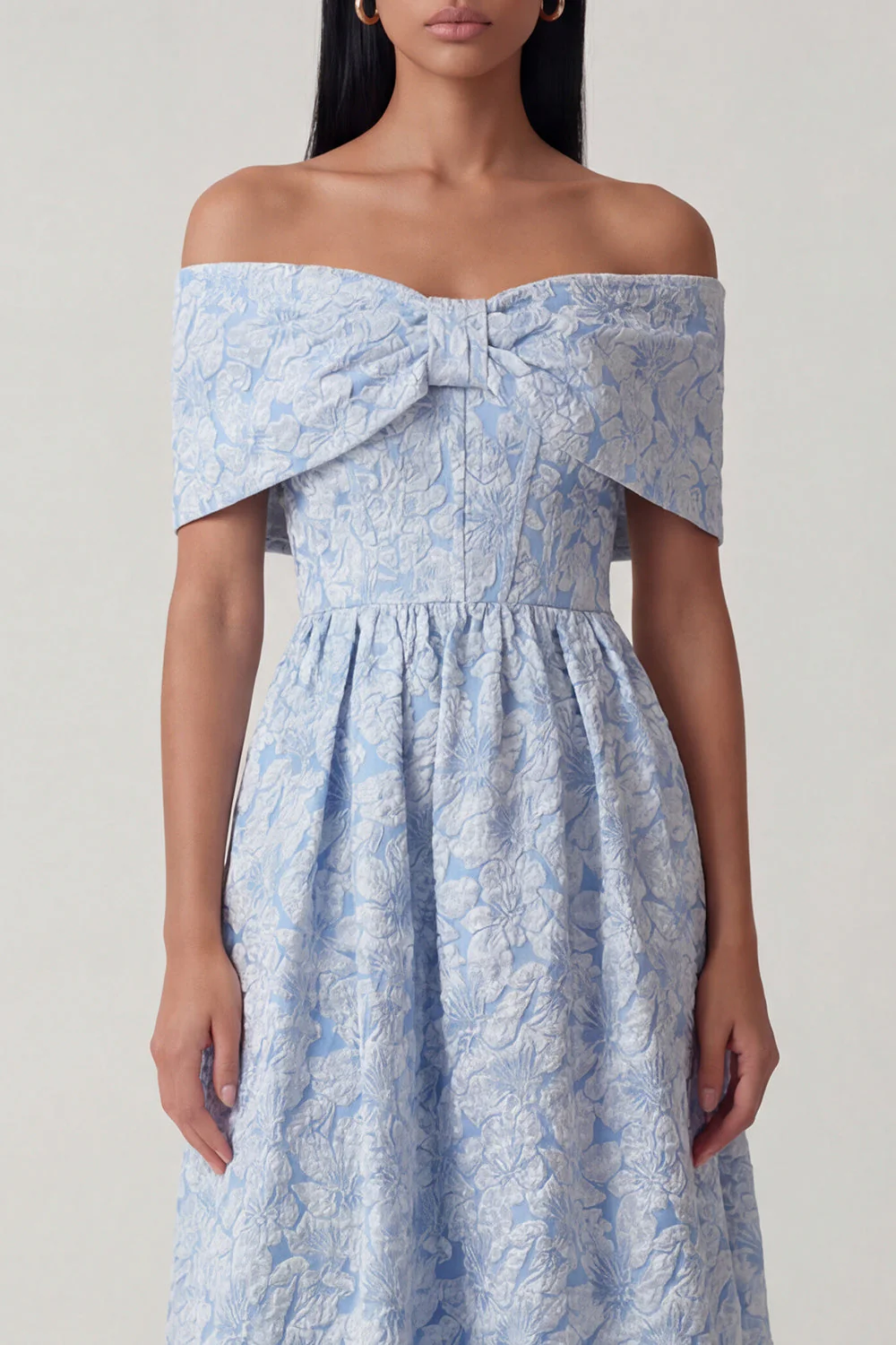 Corset jaququard bleu à épaules dégagées Une robe midi en ligne avec volants - Image 3