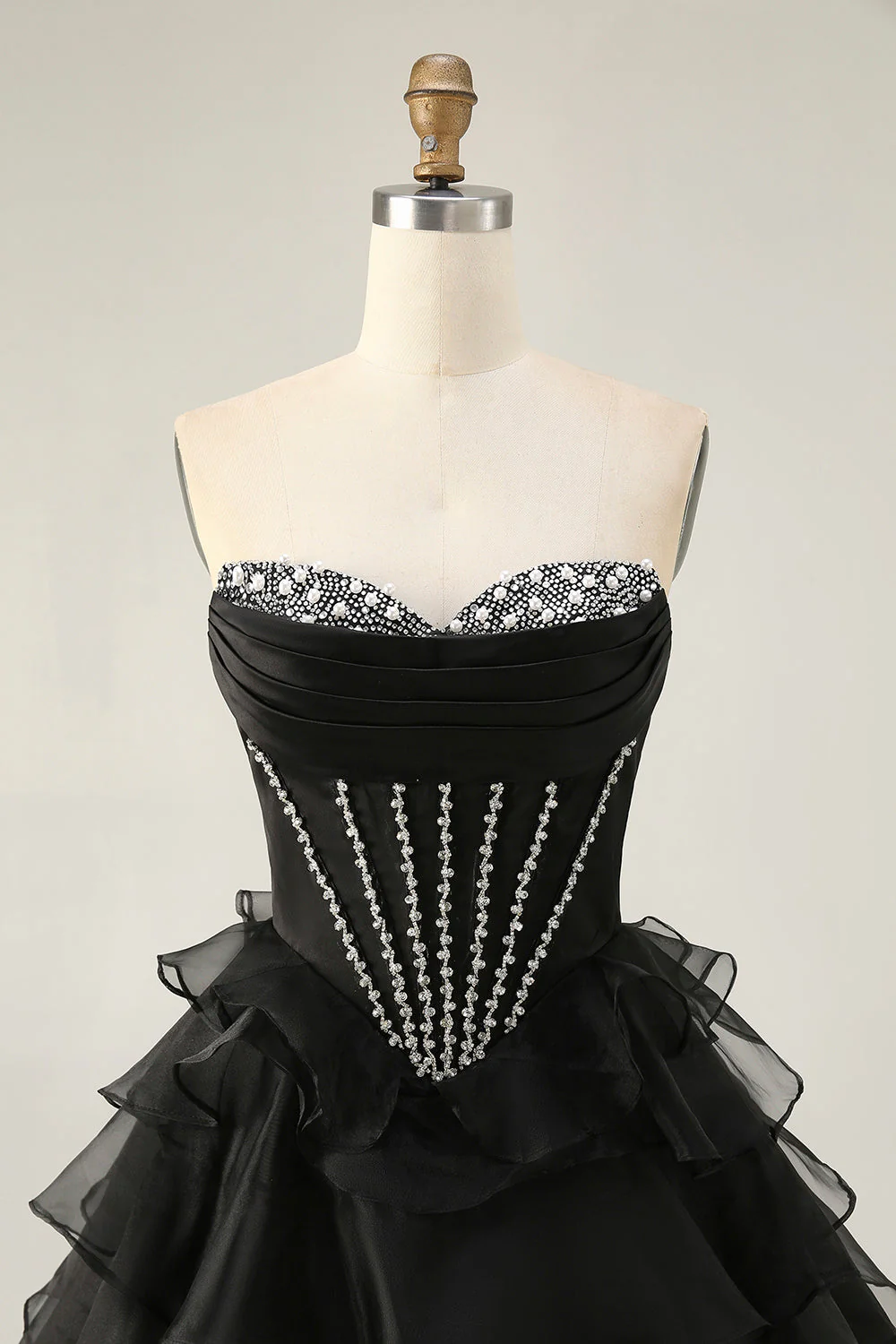 Corset sans bretelles noir à plusieurs niveaux Robe de cocktail avec perles - Image 4