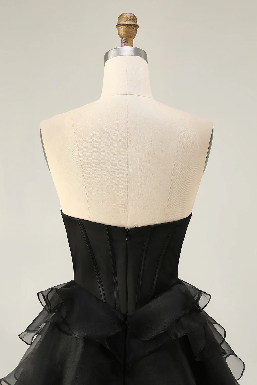 Corset sans bretelles noir à plusieurs niveaux Robe de cocktail avec perles - Image 7