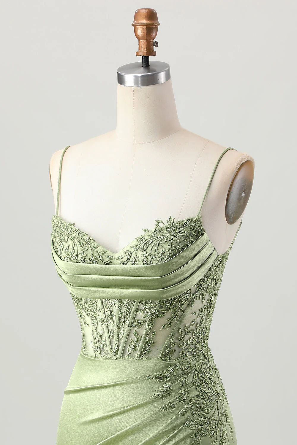 Corset vert sauge Robe courte en satin de retour à la maison avec fente - Image 7