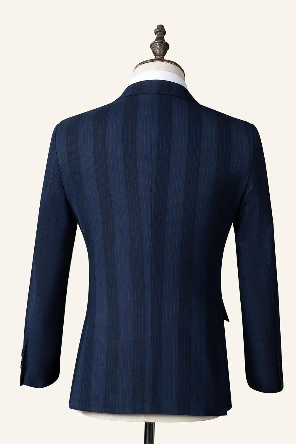 Costume 3 pièces à rayures bleu foncé double poitrine pour homme - Image 2