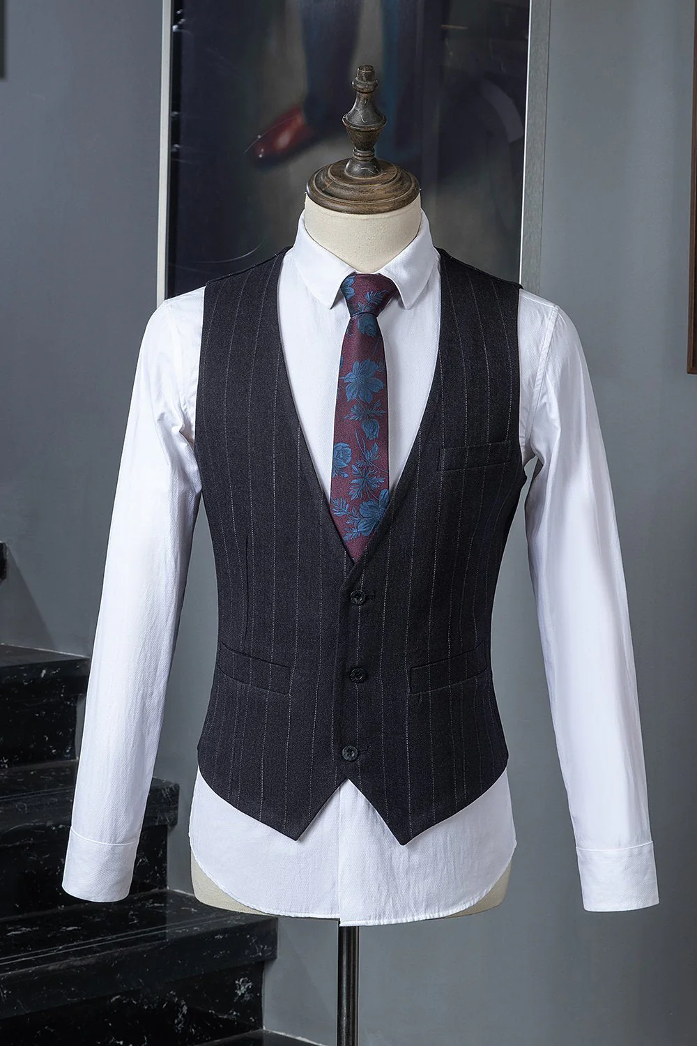 Costume homme 3 pièces noir à revers cranté - Image 4
