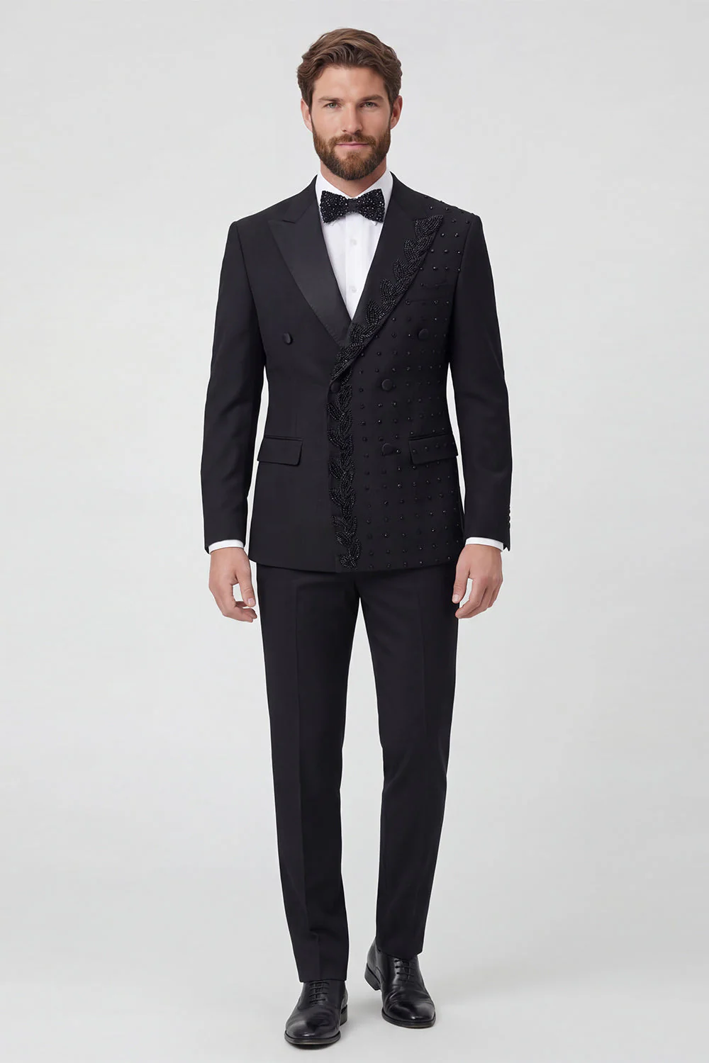 Costumes de bal double boutonnage à revers noirs Black Peak pour hommes de bal avec perles