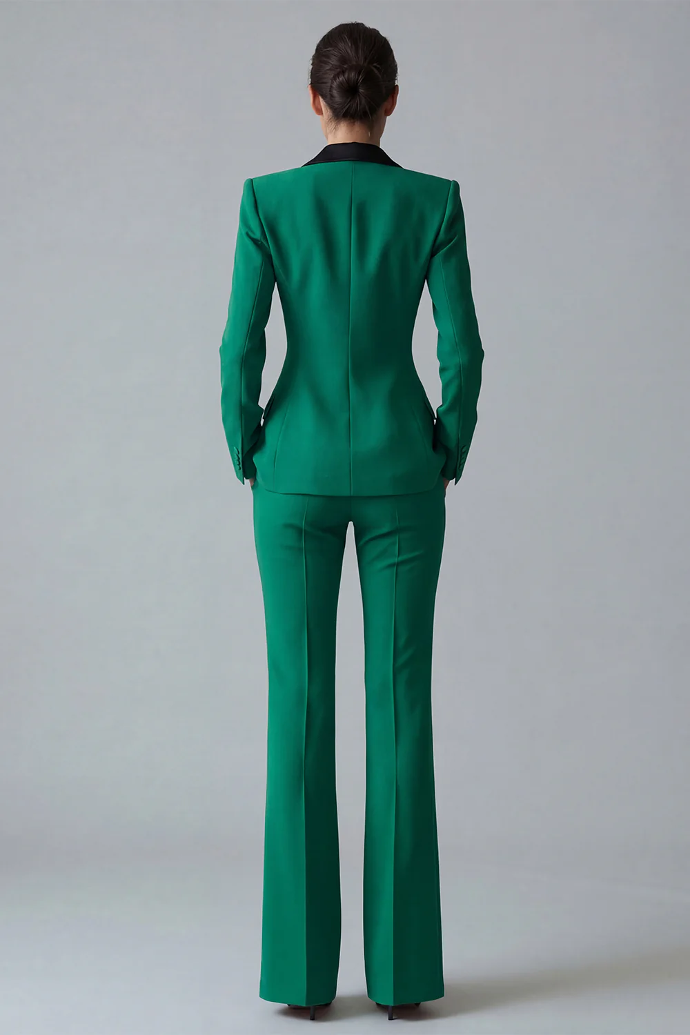 Costume d'affaires femme 2 pièces vert foncé revers pointe un bouton - Image 22