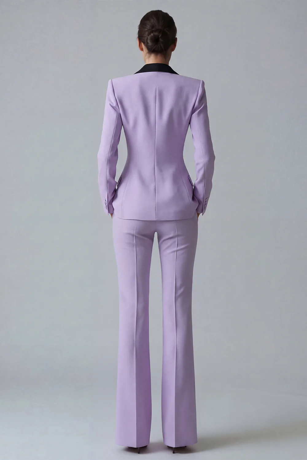 Costume d'affaires femme 2 pièces vert foncé revers pointe un bouton - Image 32