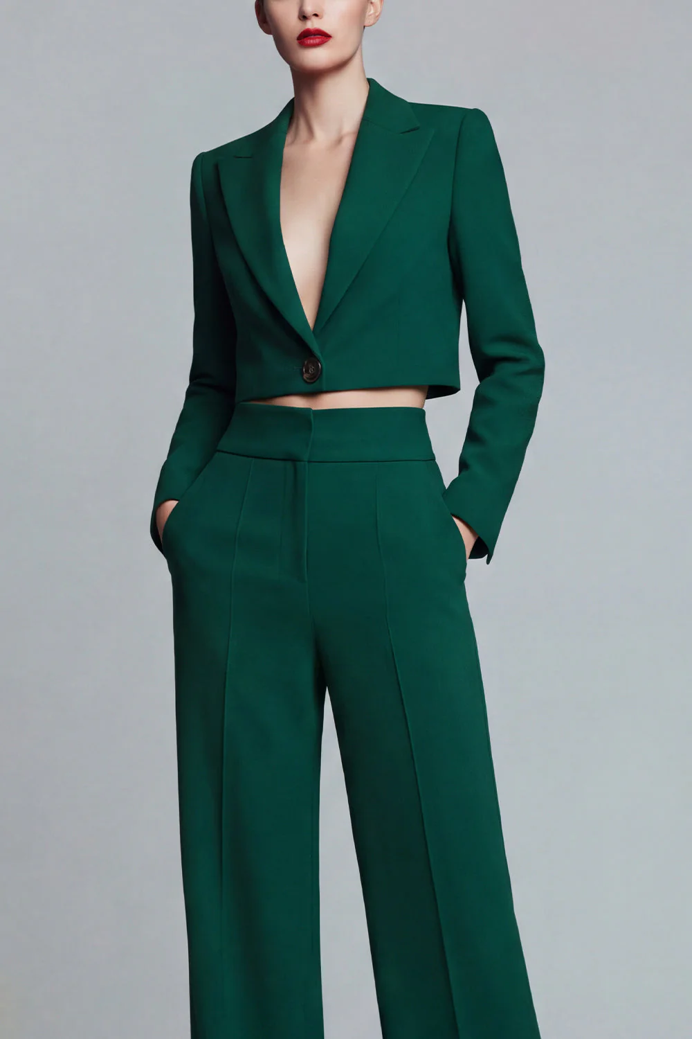 Costume d'affaires femme 2 pièces vert foncé revers pointe un bouton - Image 3
