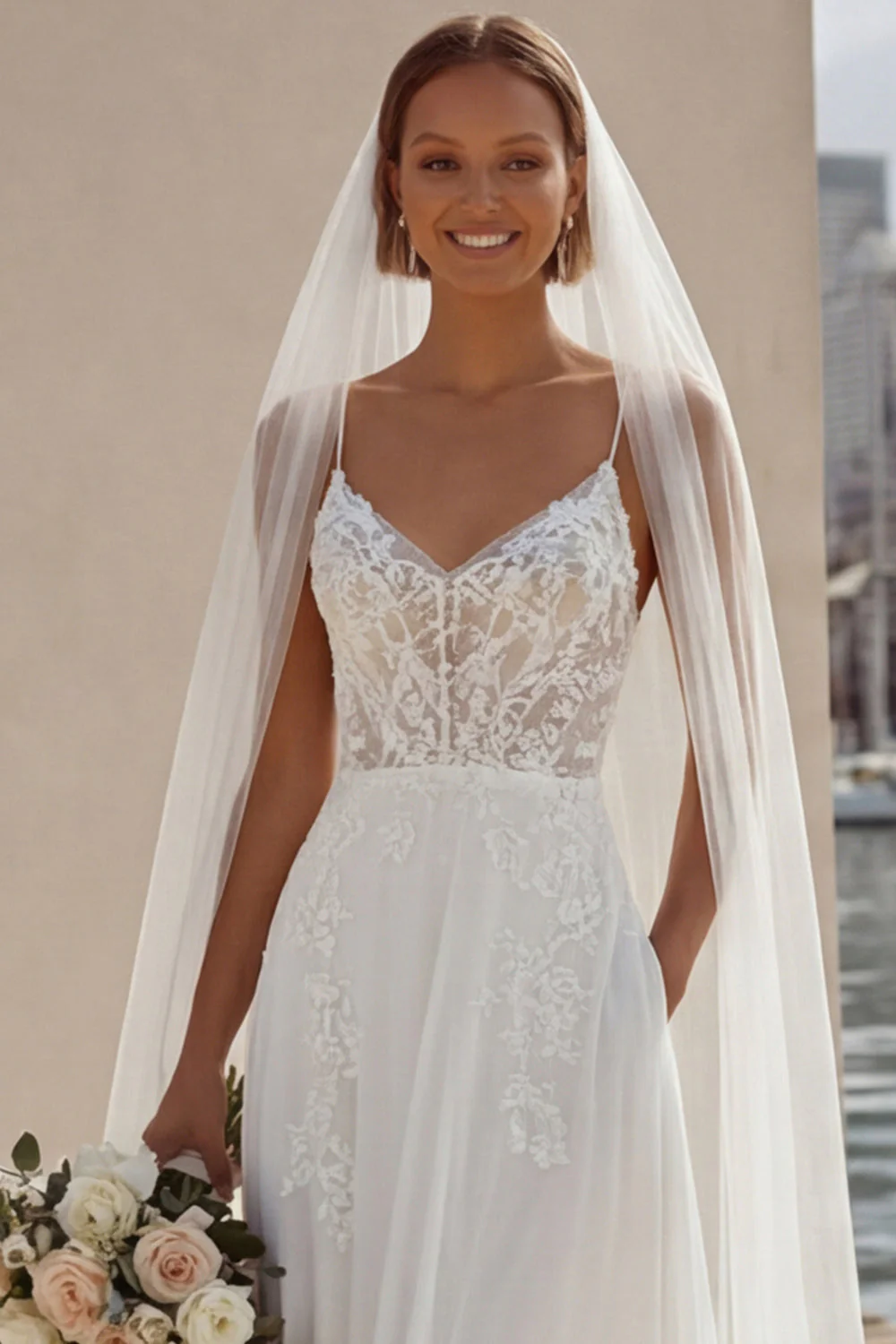 Dentelle ivoire A String Sweep Train robe de mariée avec fente - Image 5