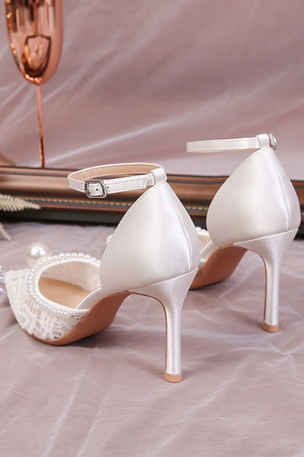 Dentelle ivoire perles pointues, talons aiguilles, talons hauts, chaussures de mariage avec bretelle à la cheville - Image 6
