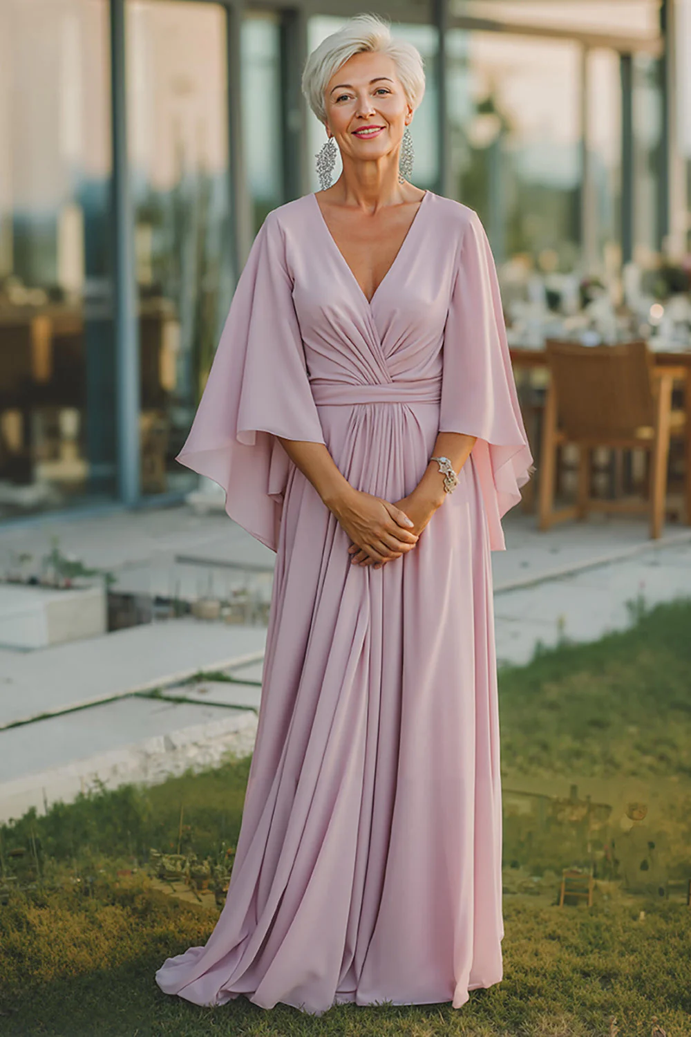 Dusty Rose Mousseline De Soie Col En V Ruché Longue Robe De La Mère De La Mariée Avec Demi-Manches