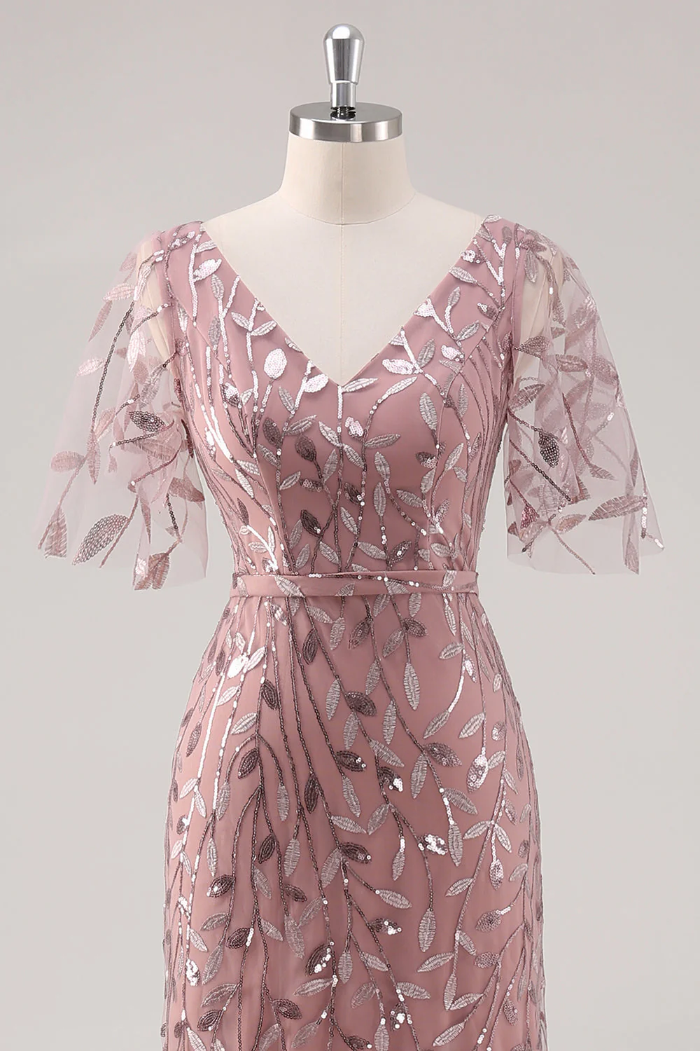 Robe mère de la mariée courte Dusty Rose col en V coupe fourreau à paillettes manches courtes - Image 4
