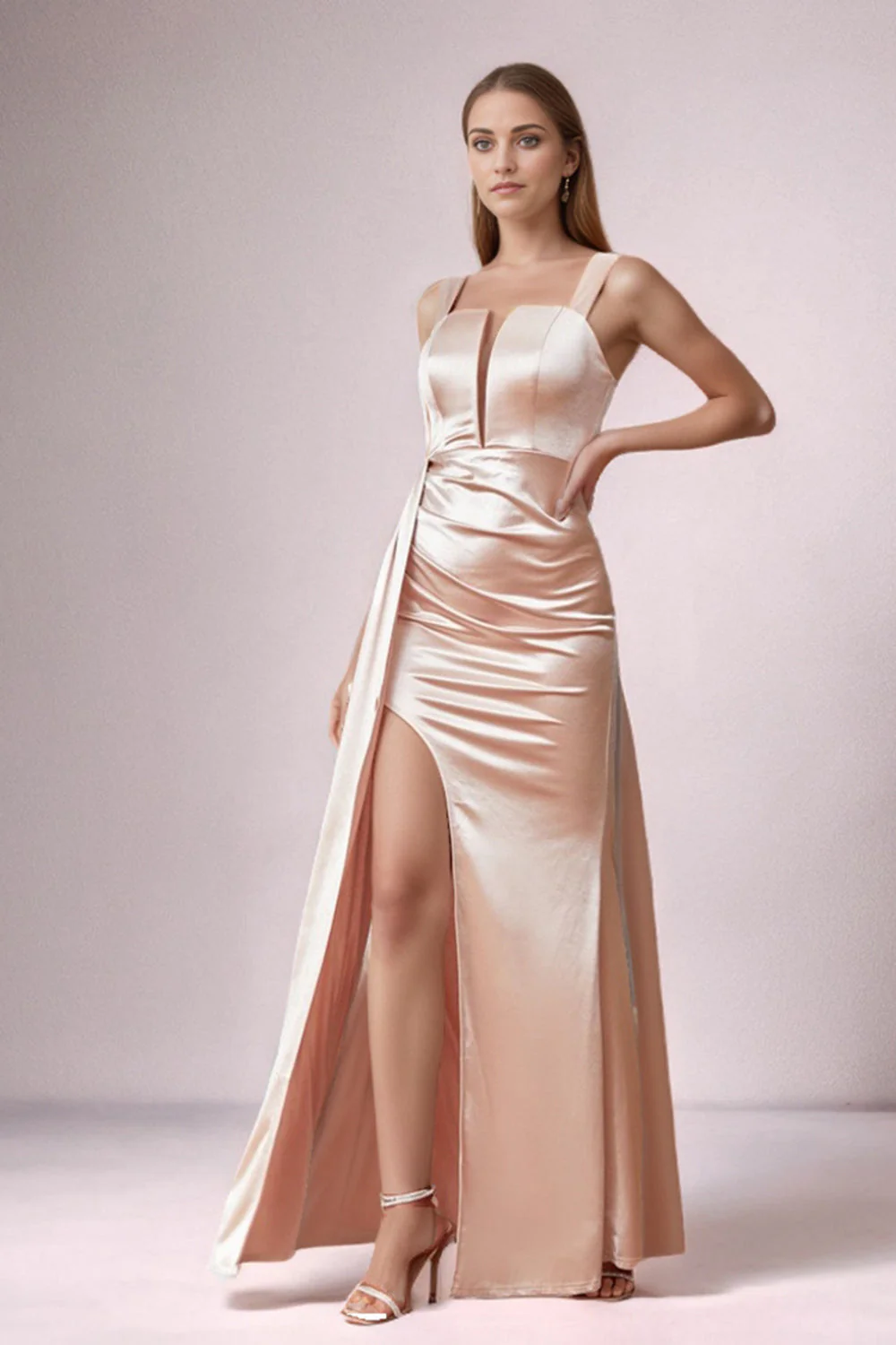 Élégante gaine de satin fard à joues plissée longue robe d’invité de mariage avec fente latérale - Image 3