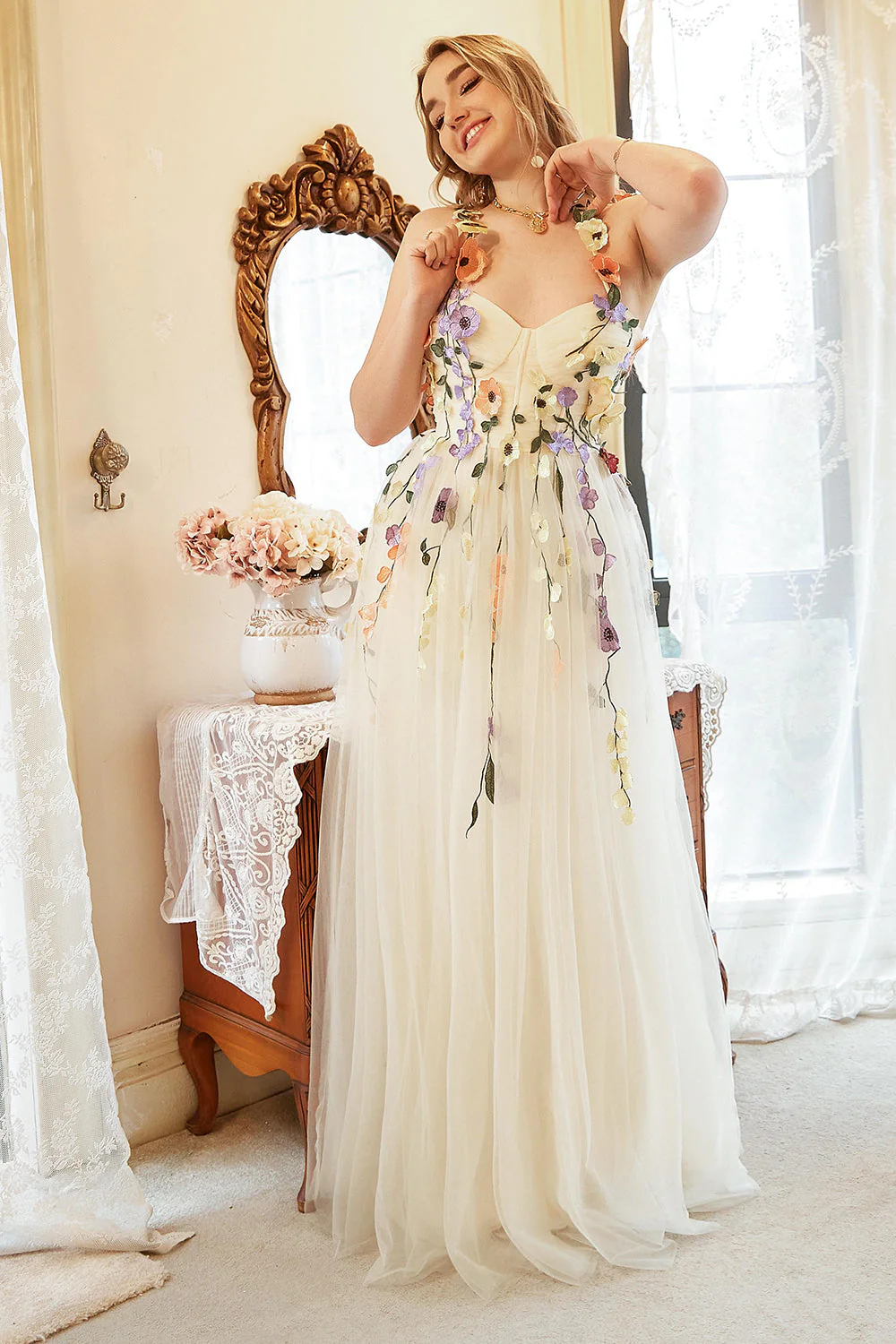 Élégante Robe de bal A Line Champagne Plus Taille avec Appliques - Image 3