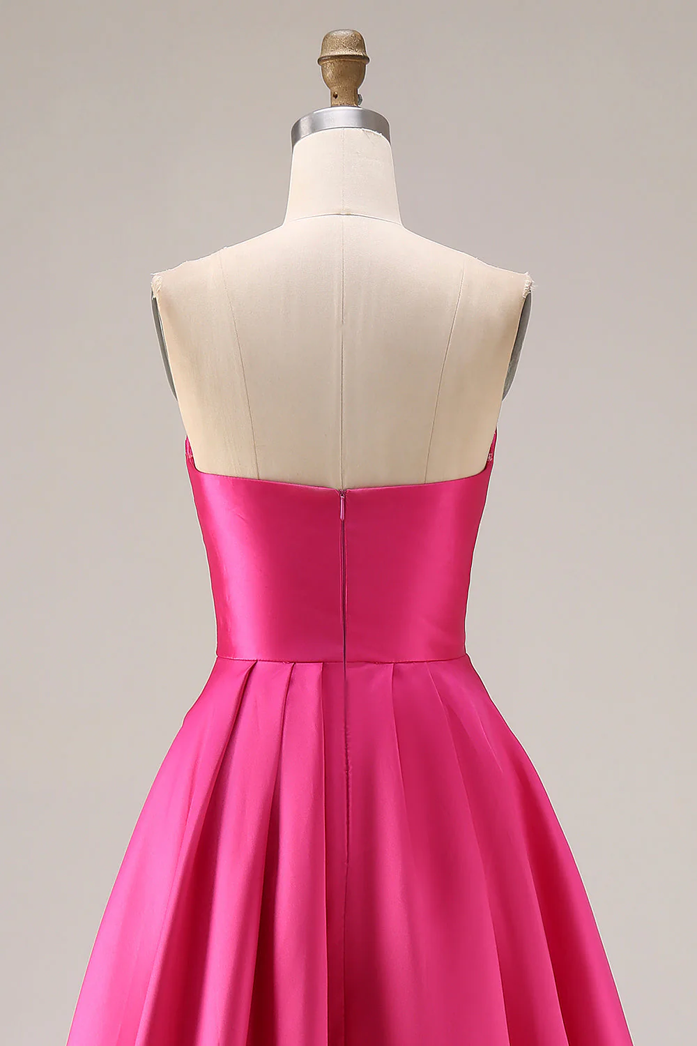 Élégante robe de bal longue de bal rose vif en style A-line bustless bustless et plissée en satin - Image 5