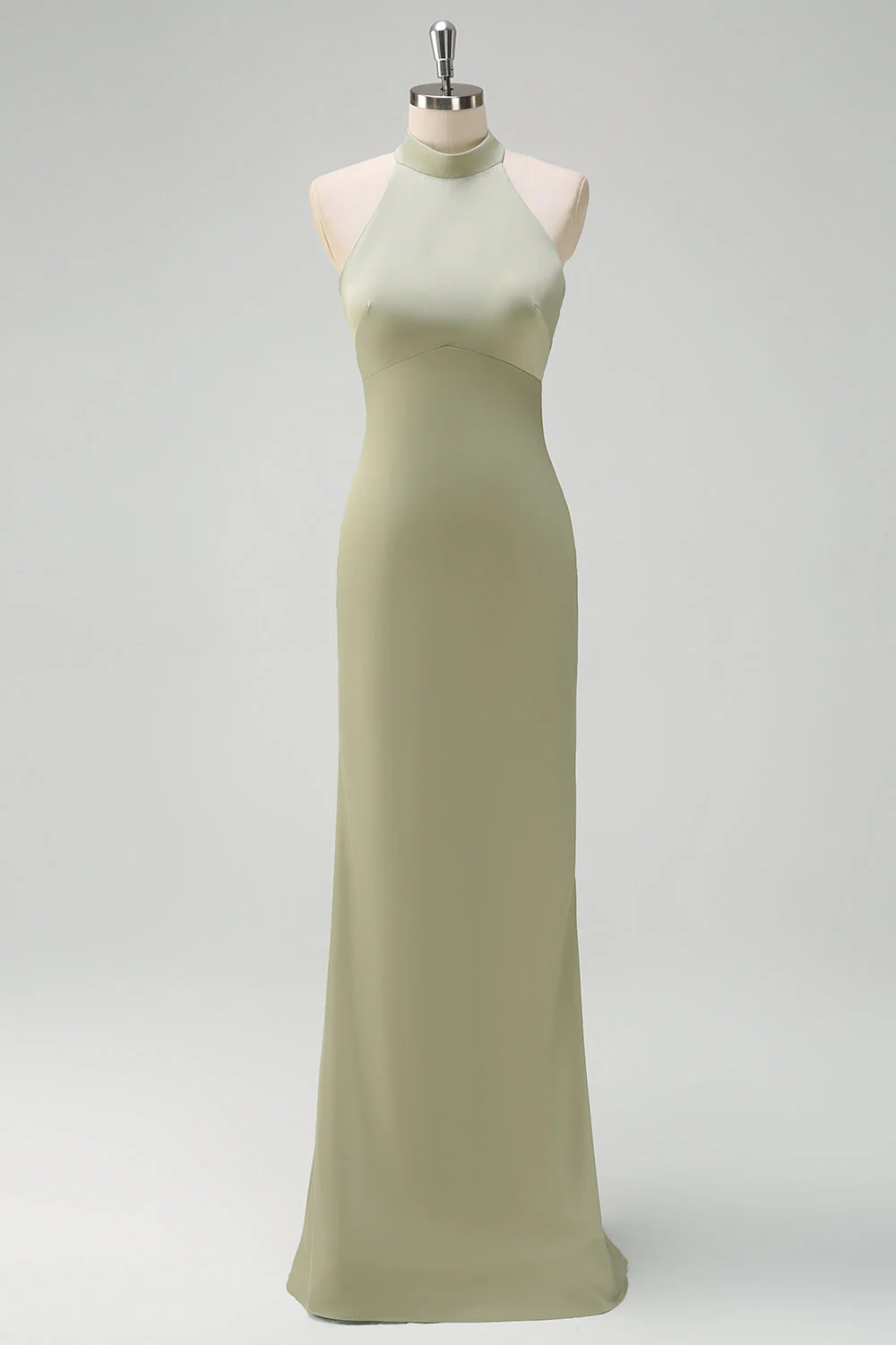 Robe de demoiselle d'honneur longue sirène satin vert sauge à col licol