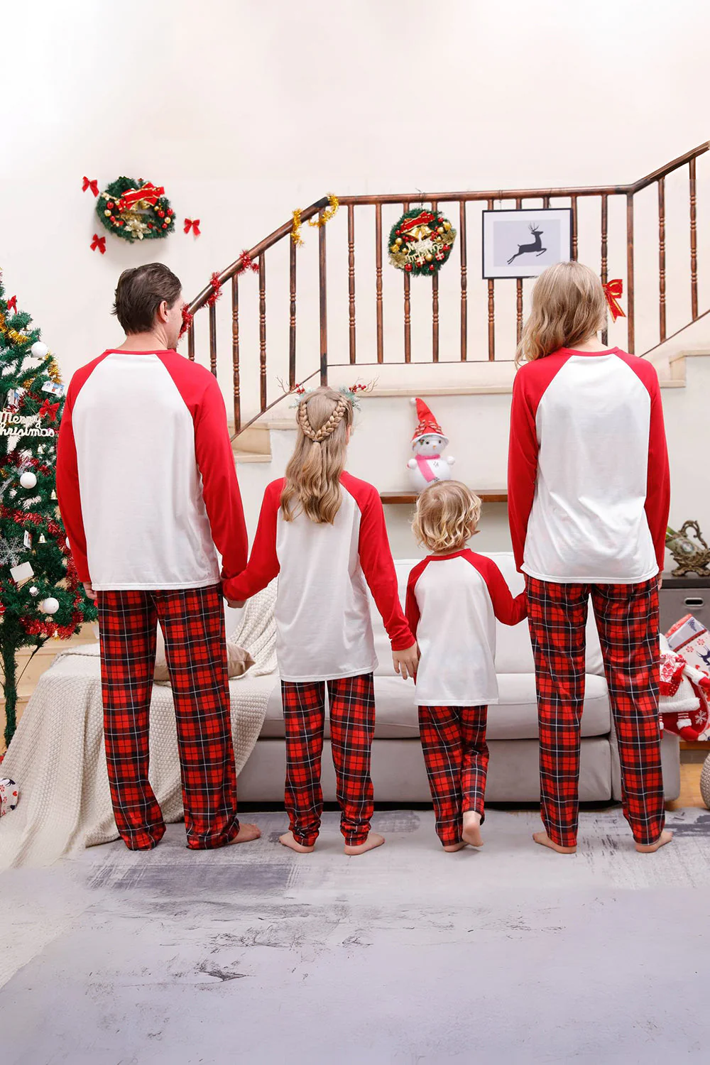 Ensembles de pyjamas de Noël familiaux assortis à carreaux rouges - Image 9