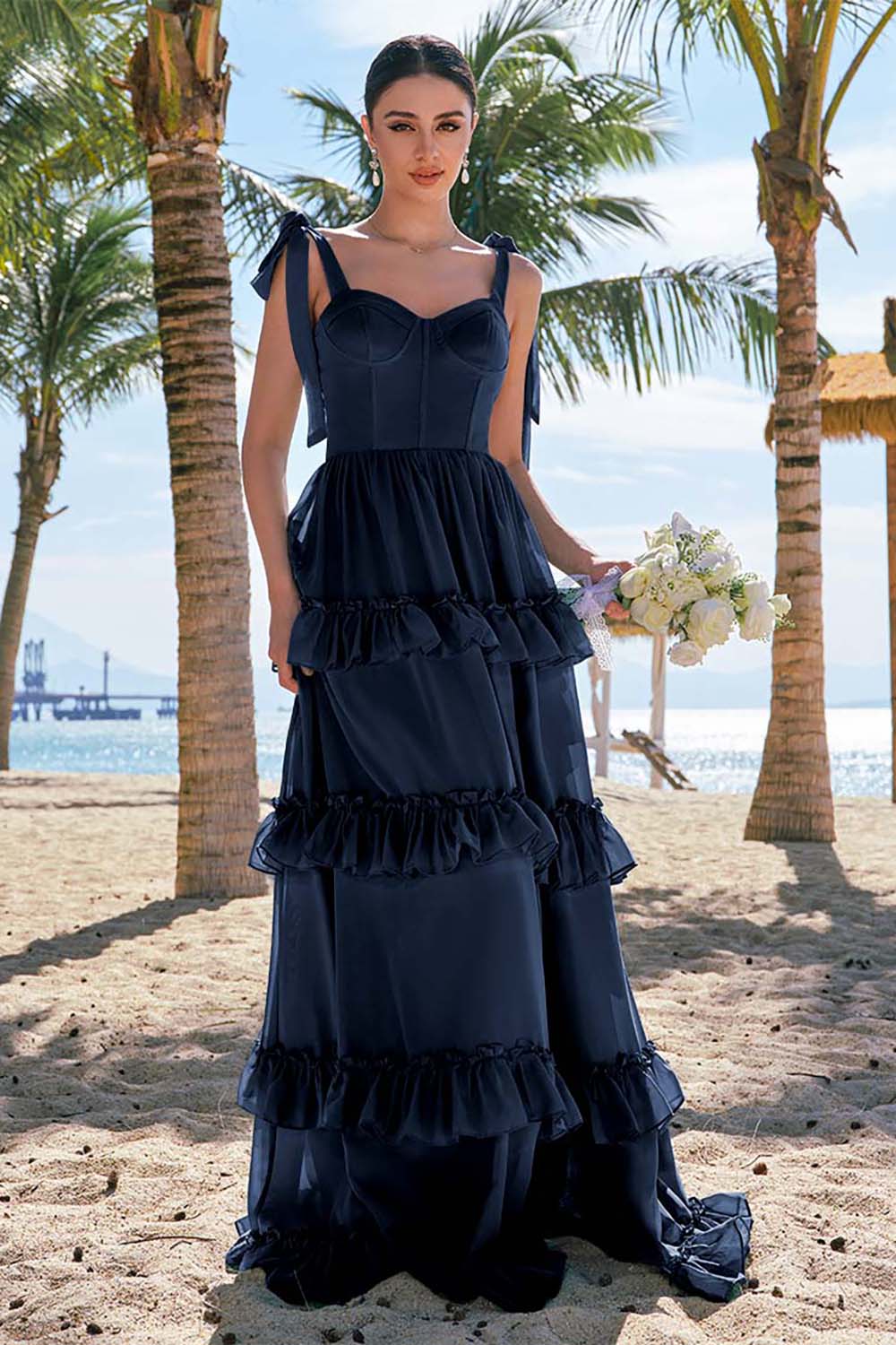 Robe longue de demoiselle d’honneur en mousseline de soie eucalyptus A ligne à bretelles avec corset noeud papillon et volants avec fente - Image 15