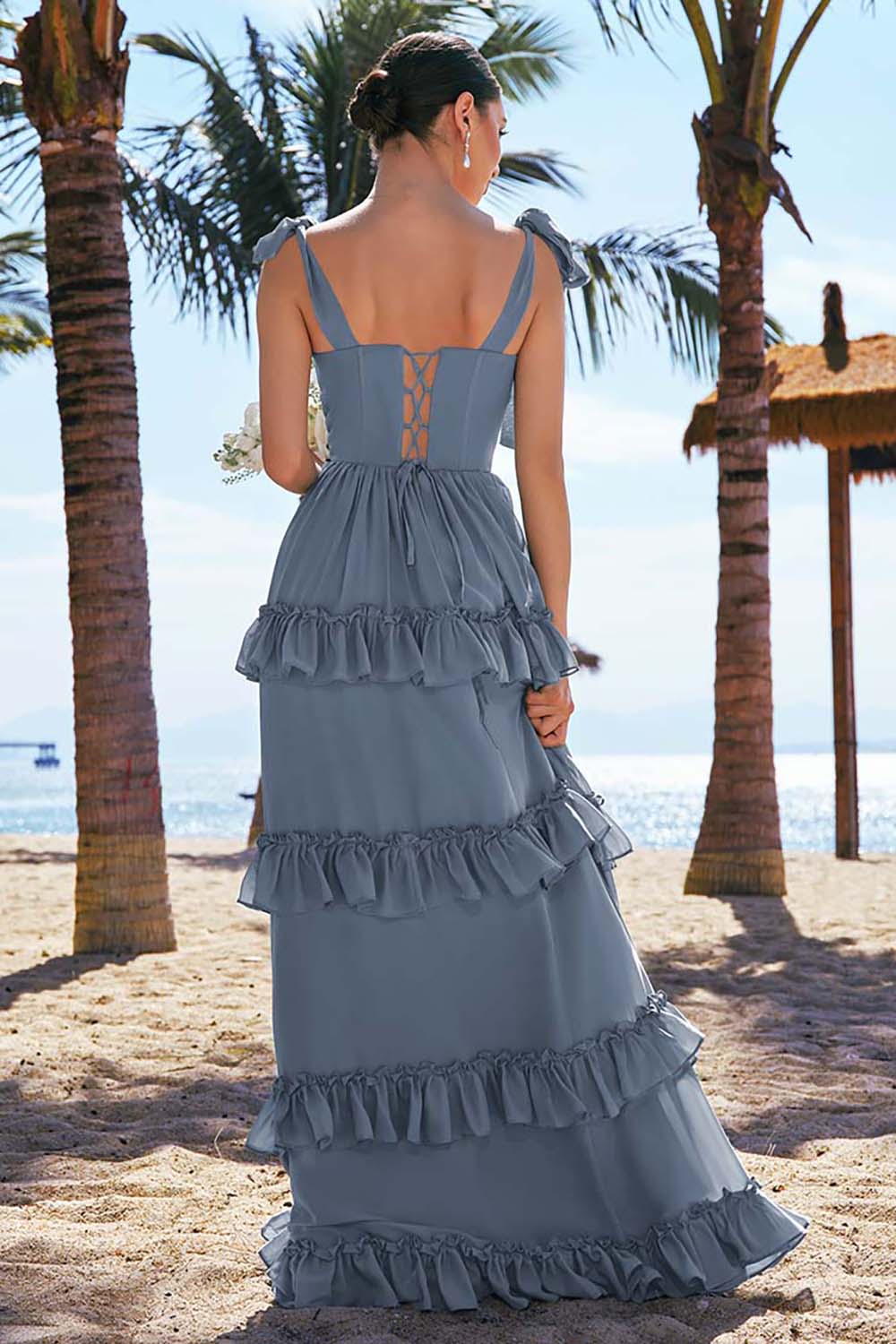 Robe longue de demoiselle d’honneur en mousseline de soie eucalyptus A ligne à bretelles avec corset noeud papillon et volants avec fente - Image 18