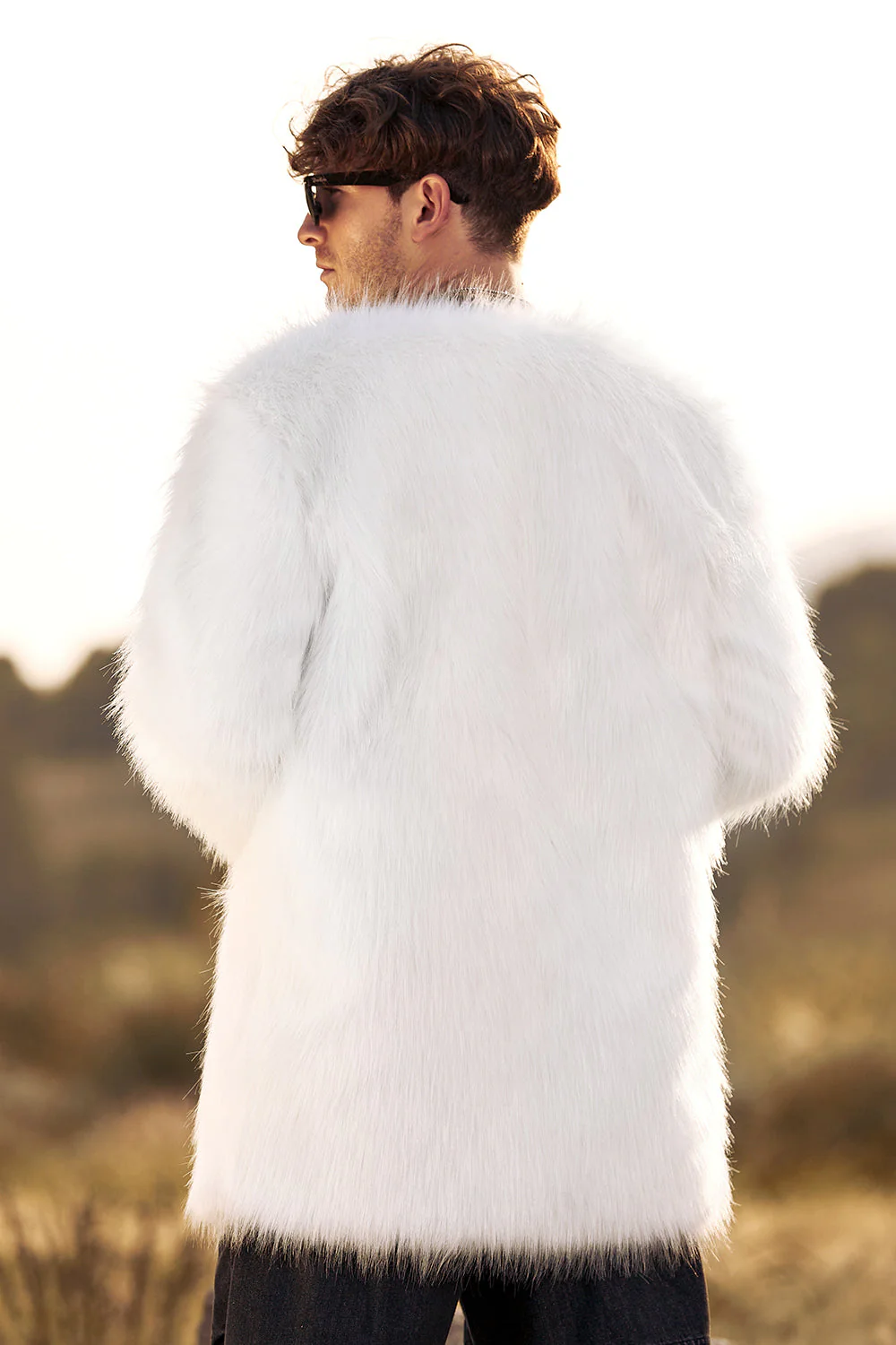 Fausse fourrure moelleuse blanche à manches longues Manteau cardigan pour homme - Image 2